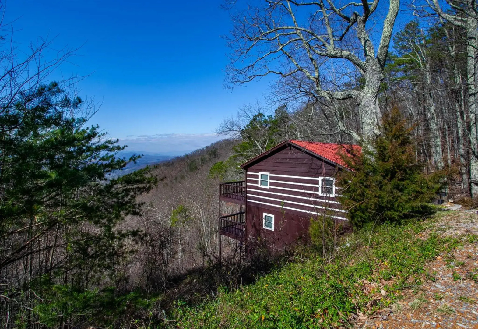 Maple Ridge with Mtn View Fireplace
