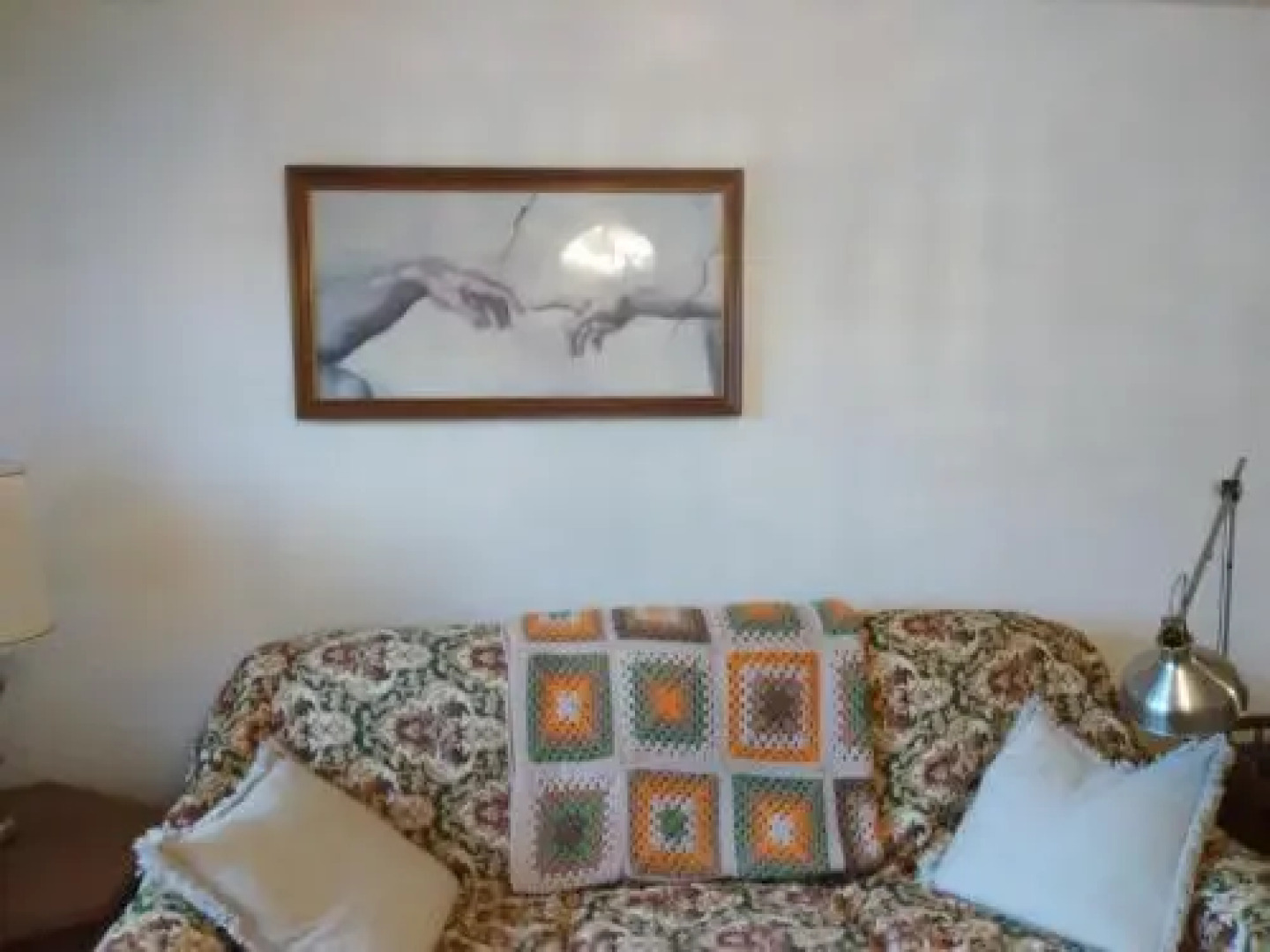 Lakeside Hostel & Guest House