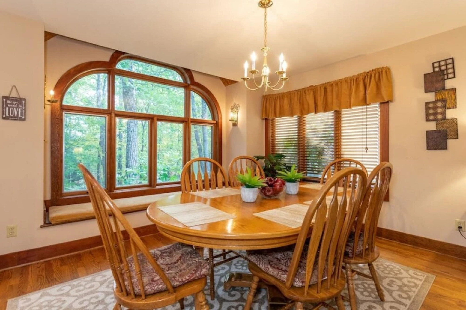 Book Spring Summer Luxury House at Wintergreen