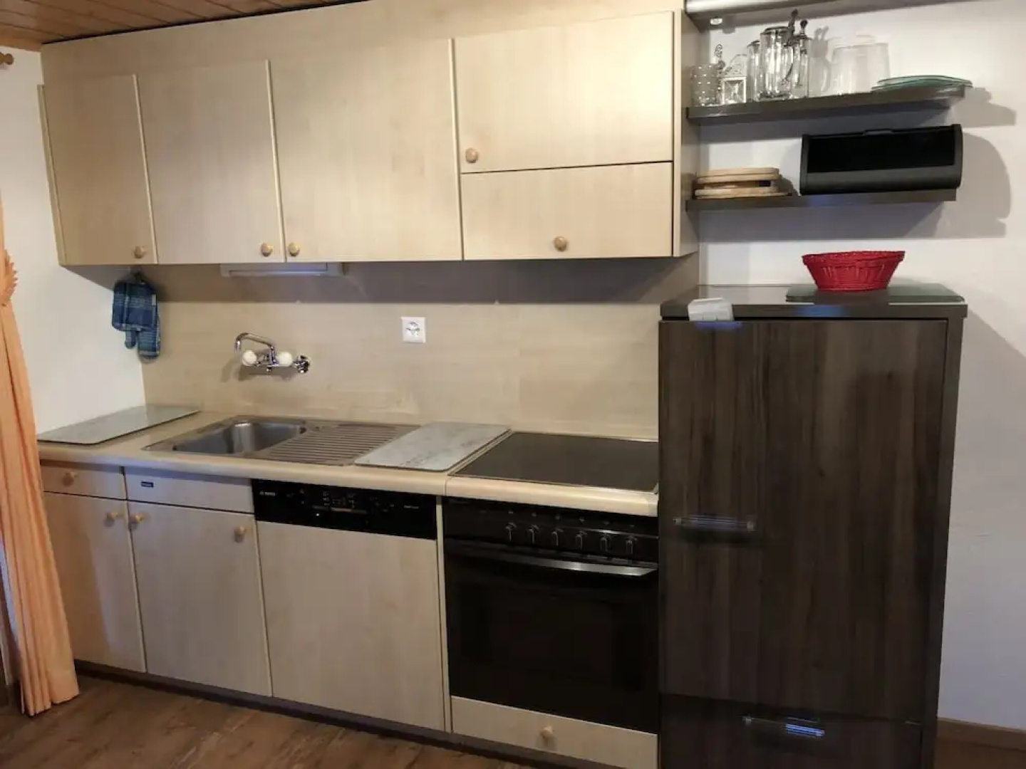 Spacious Apartment in Saint Niklaus near Mattertal Ski Area