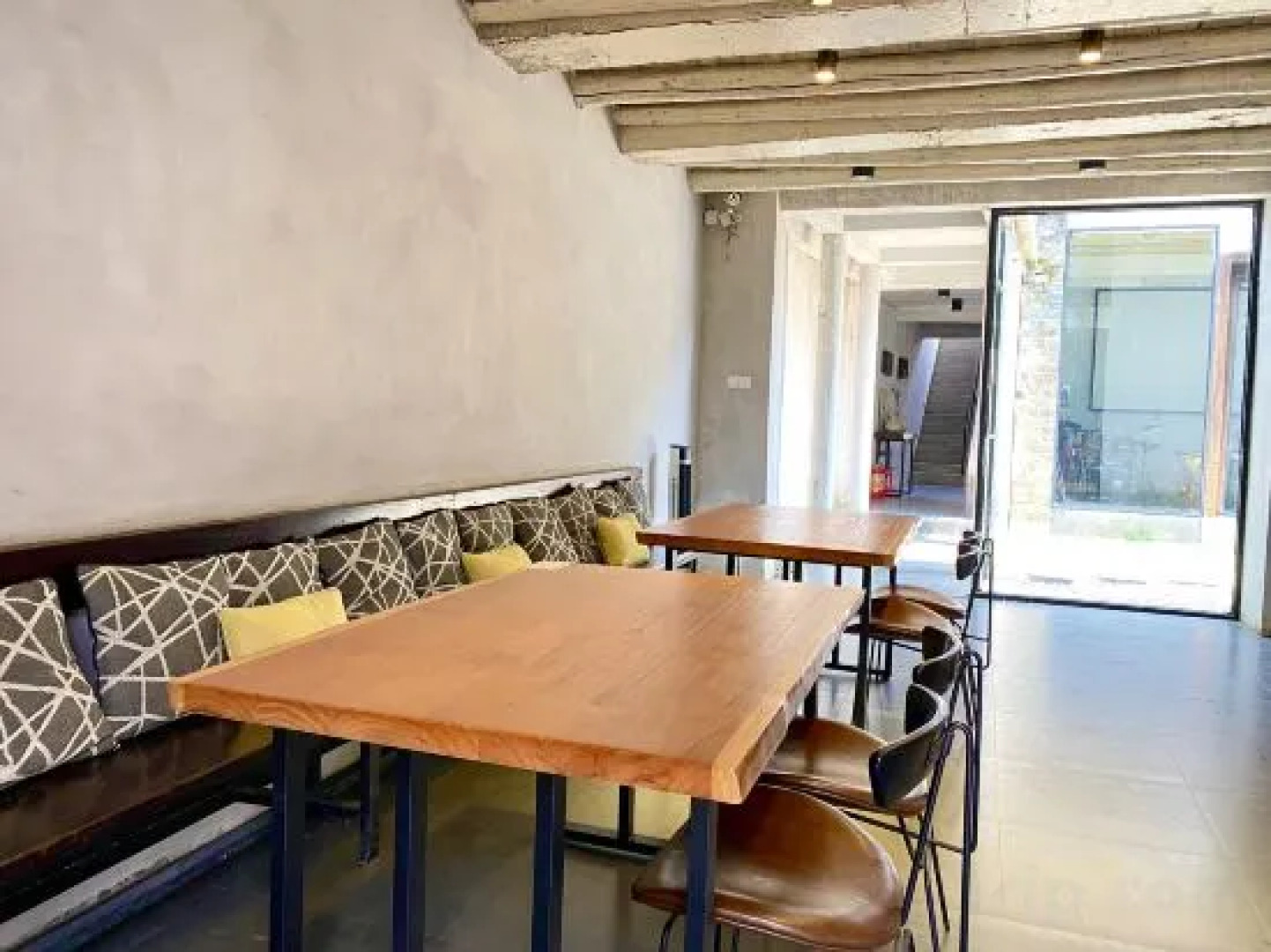 Huangyao R Boutique Hotel