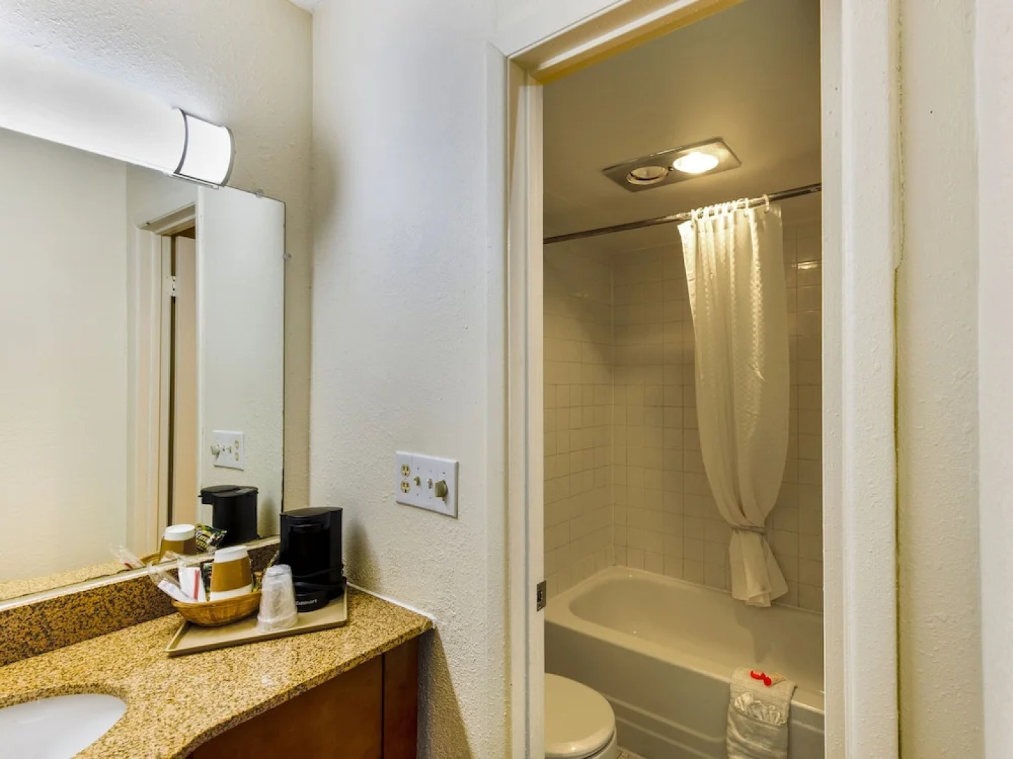 OYO Hotel Wytheville I-77 & I-81