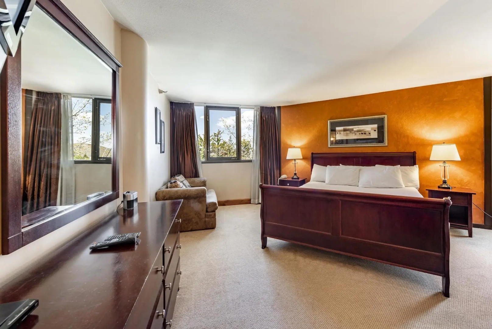 Silver King by All Seasons Resort Lodging
