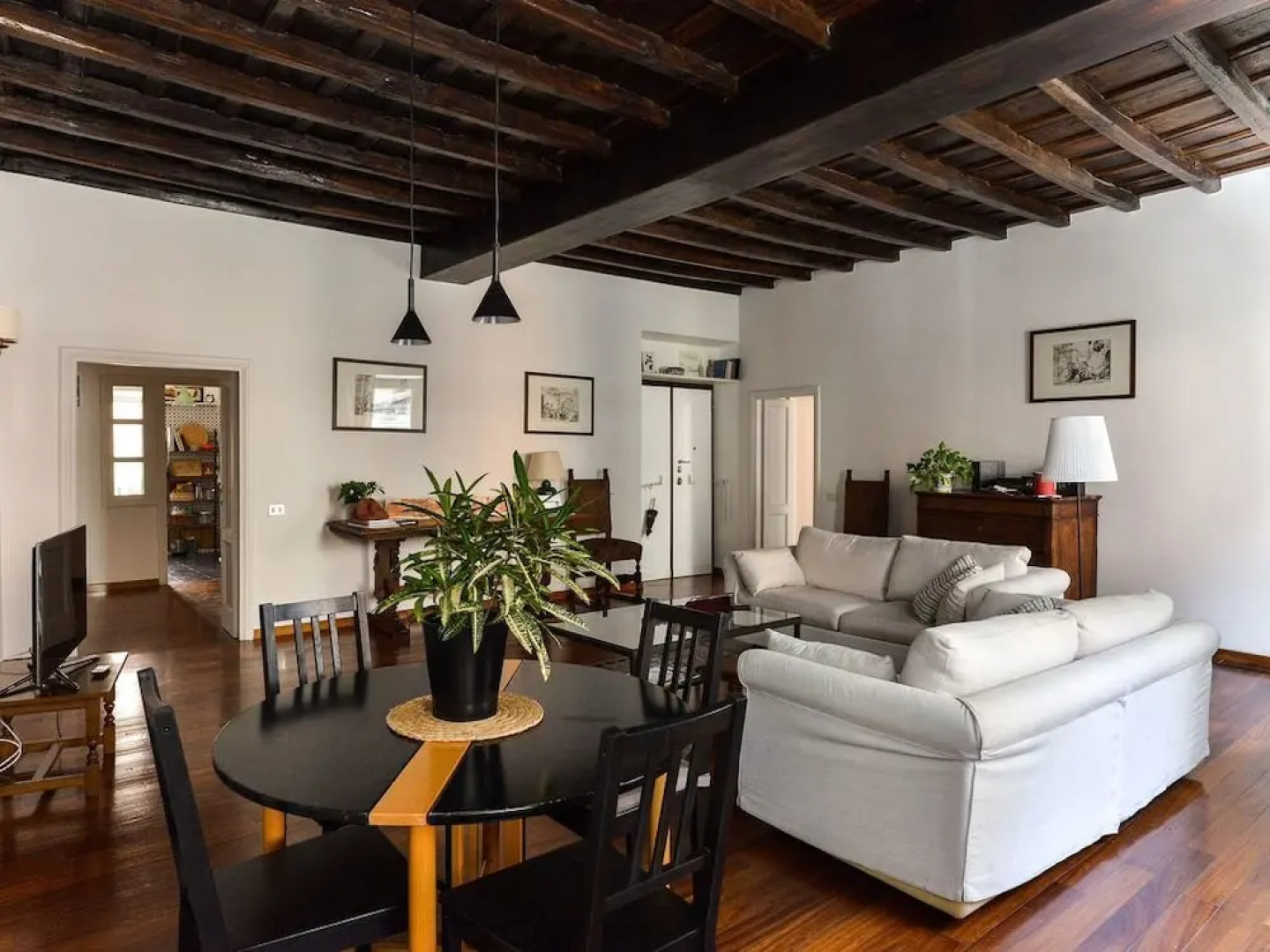Spanish Steps Studio