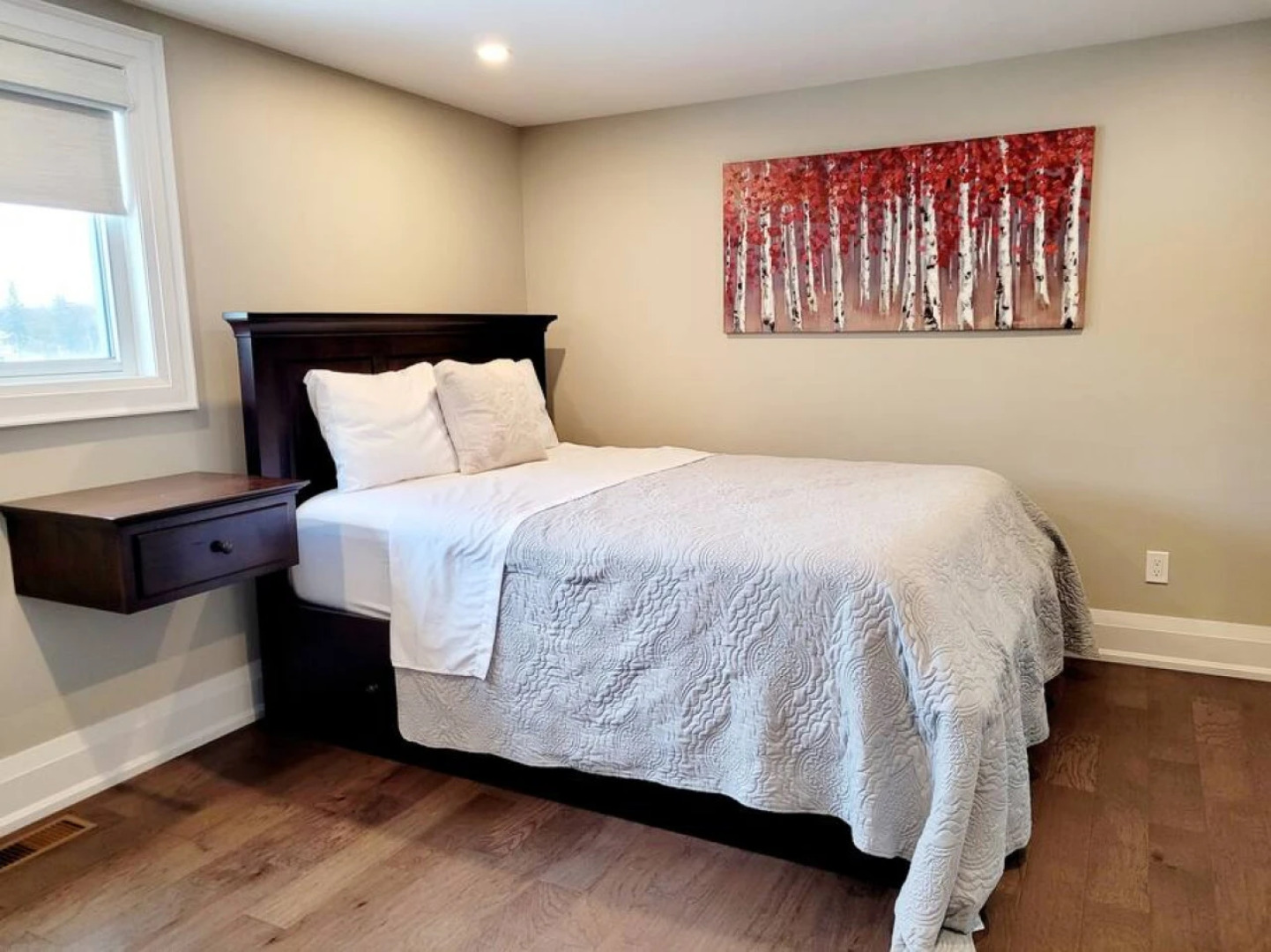 Chemong Lake Cottage w Private Boat Launch