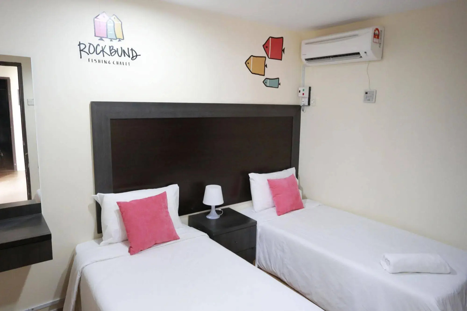 Rockbund Fishing Chalet