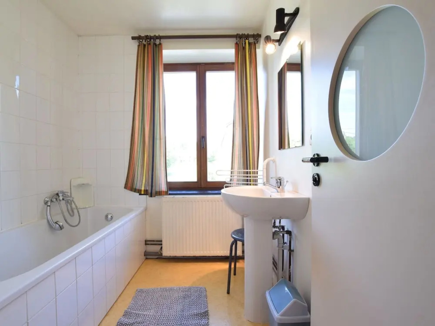 Two Homes in one Location, Ideal for Larger Groups who Want a lot of Space