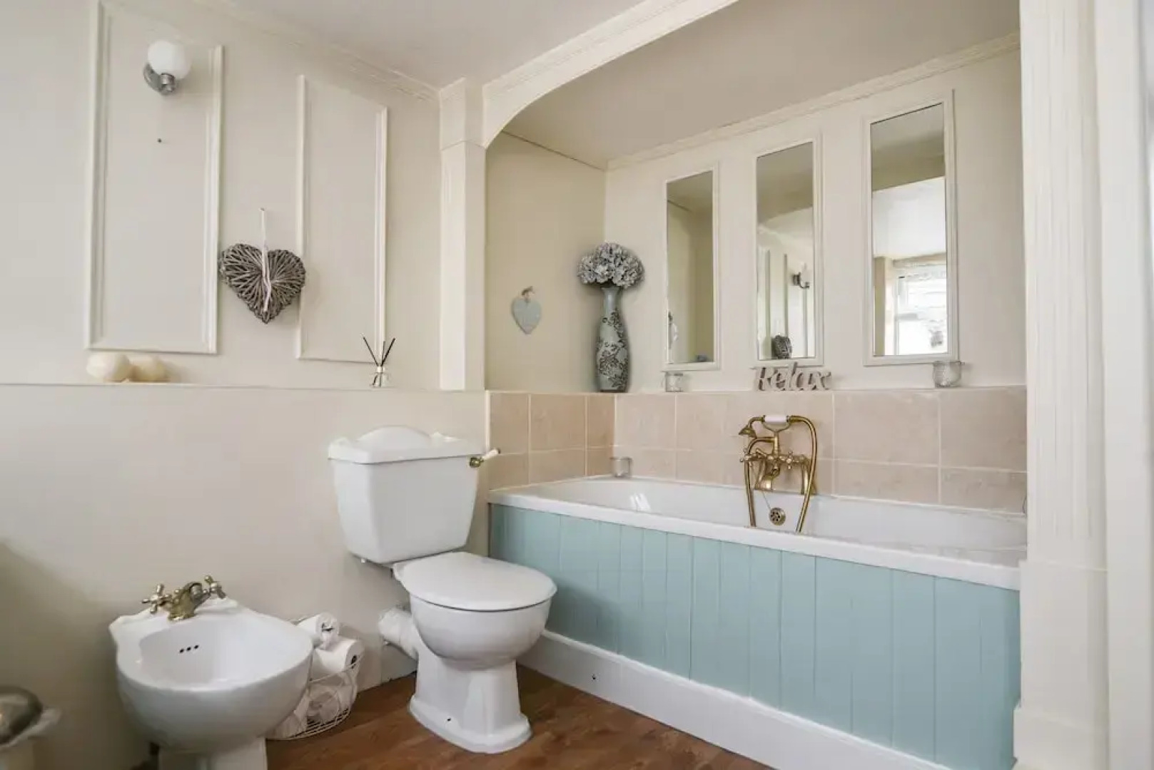 Apartment 1, Durham House