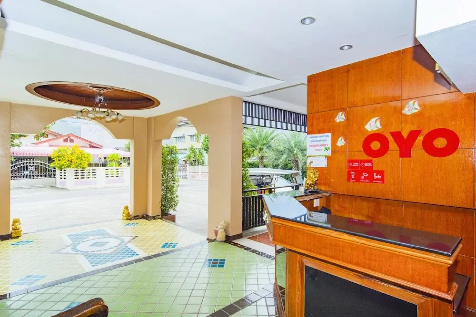 Korwanburi Hotel by OYO Rooms