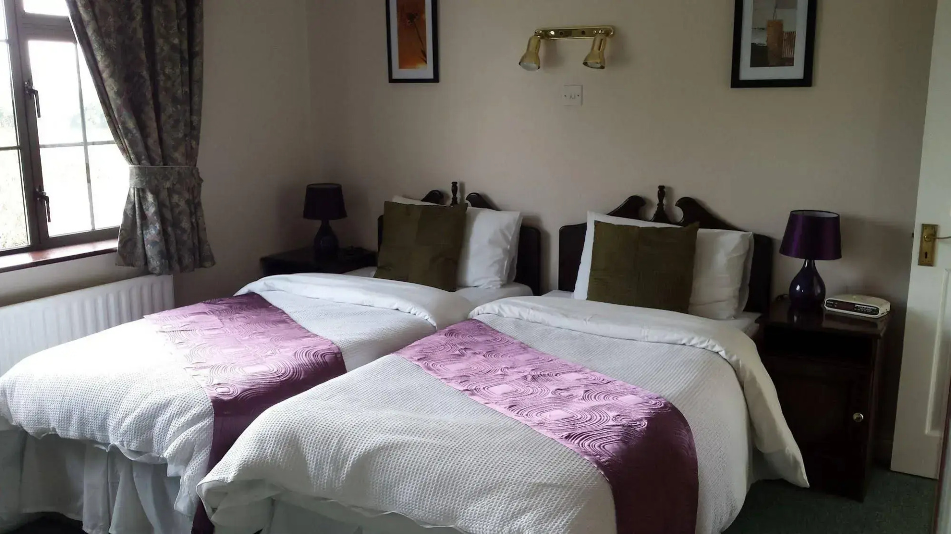 Riverview House Bed & Breakfast