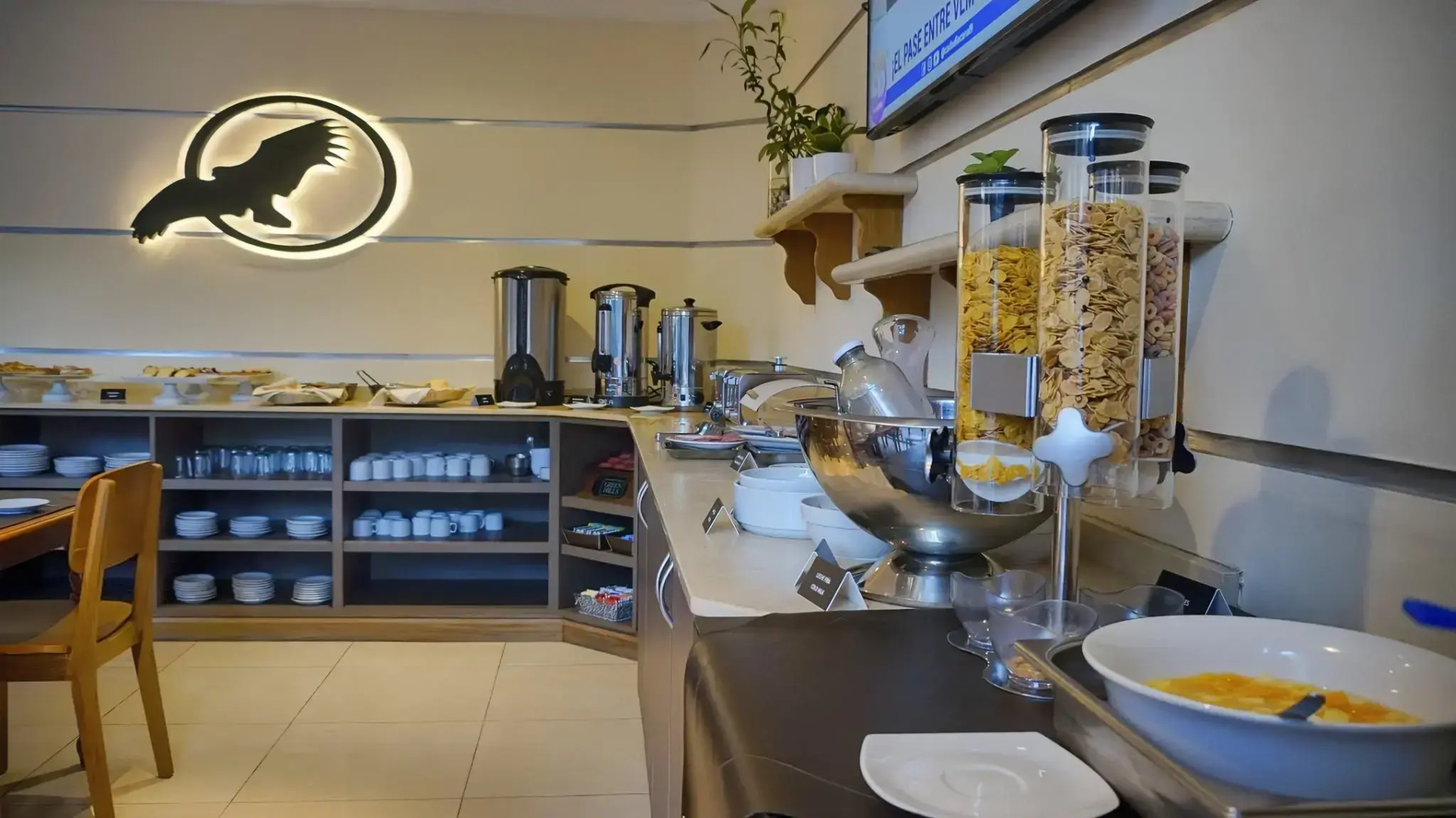 Condor Suites