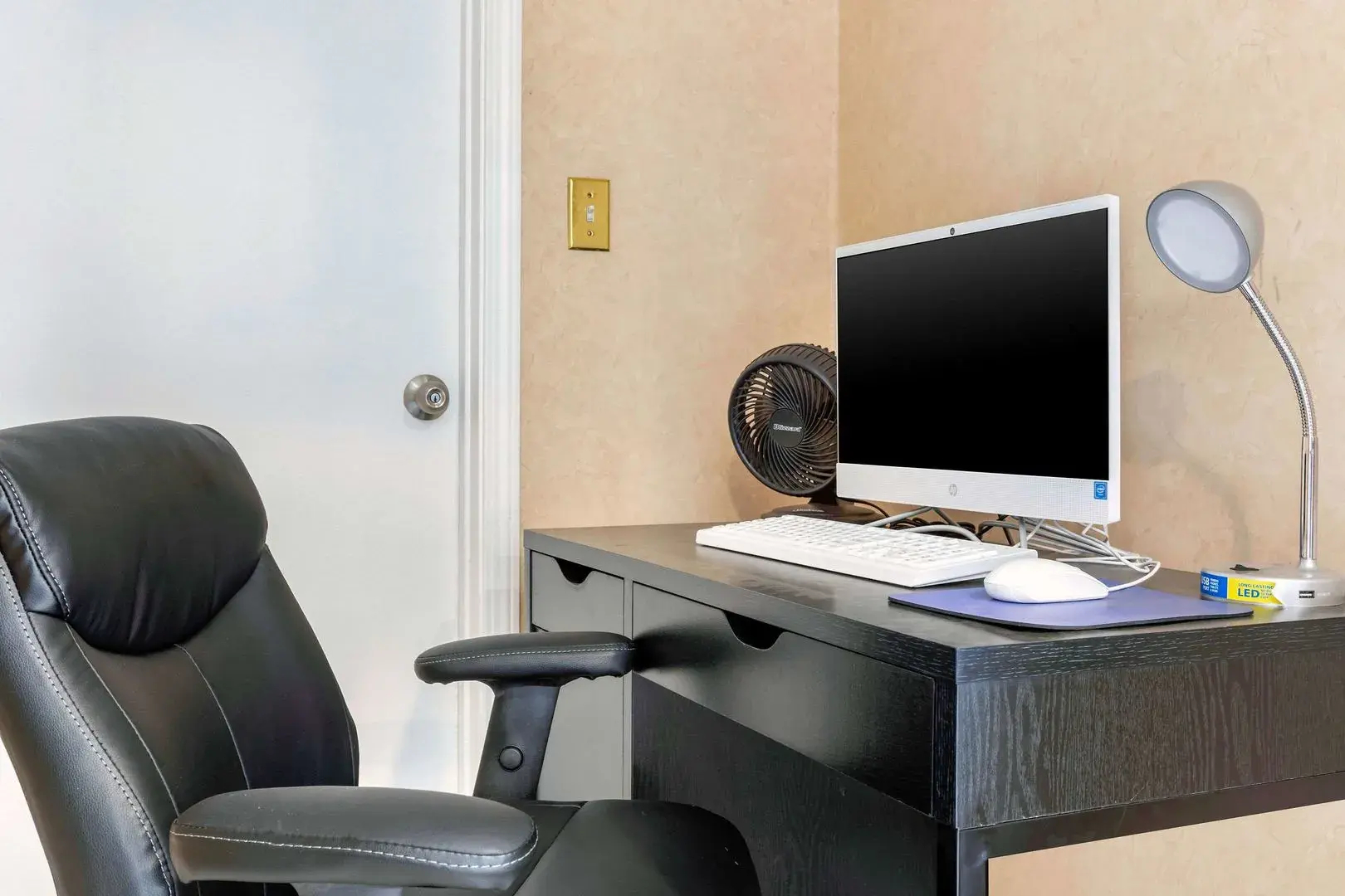 The Buena Park Hotel & Suites