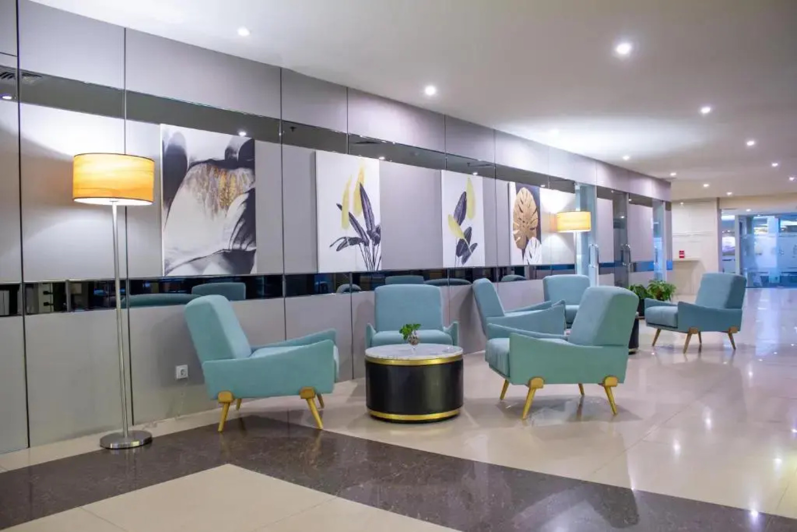 Nevada Ketapang Hotel