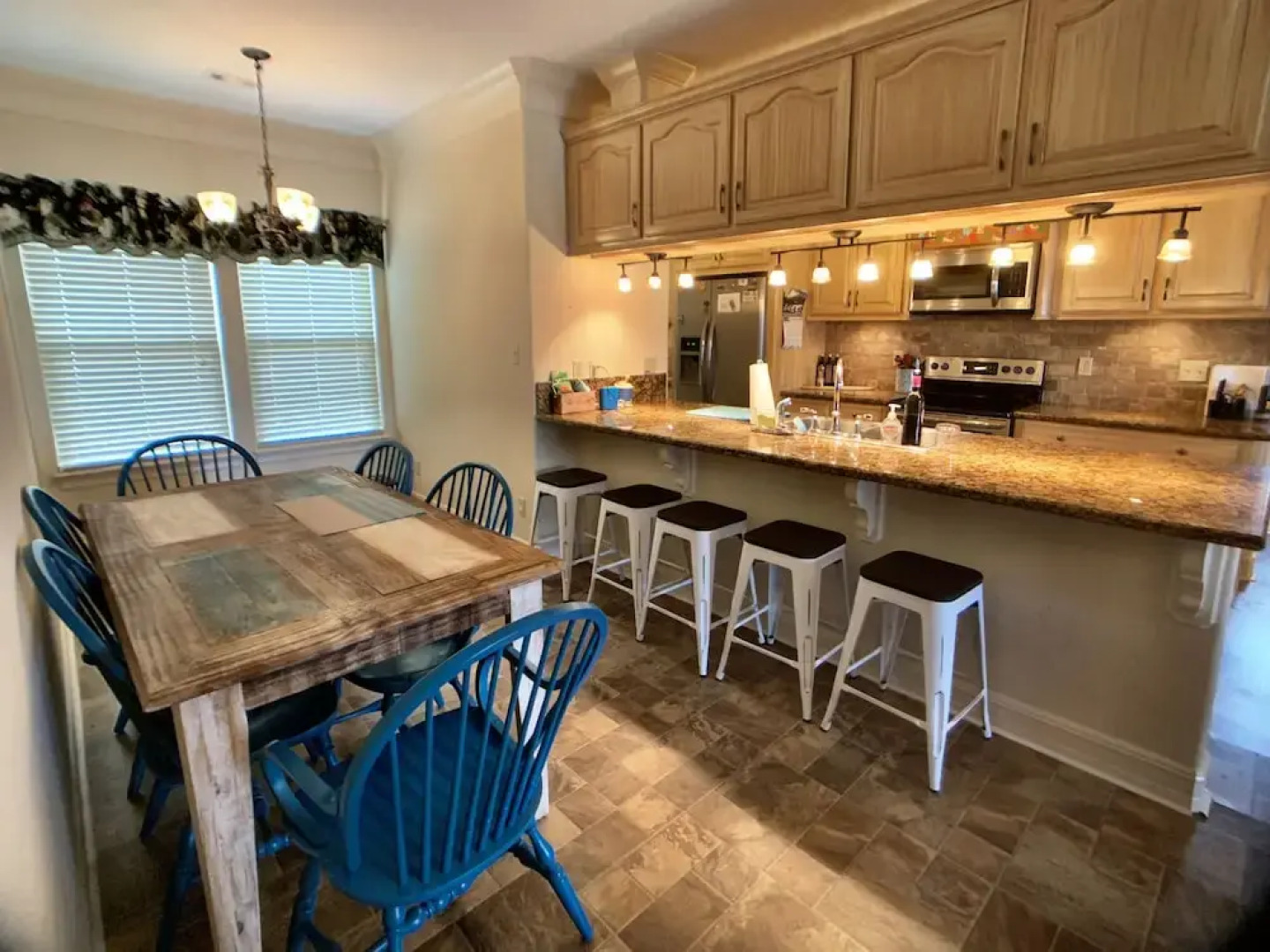 Seaside Merryment 4 Bedroom Home