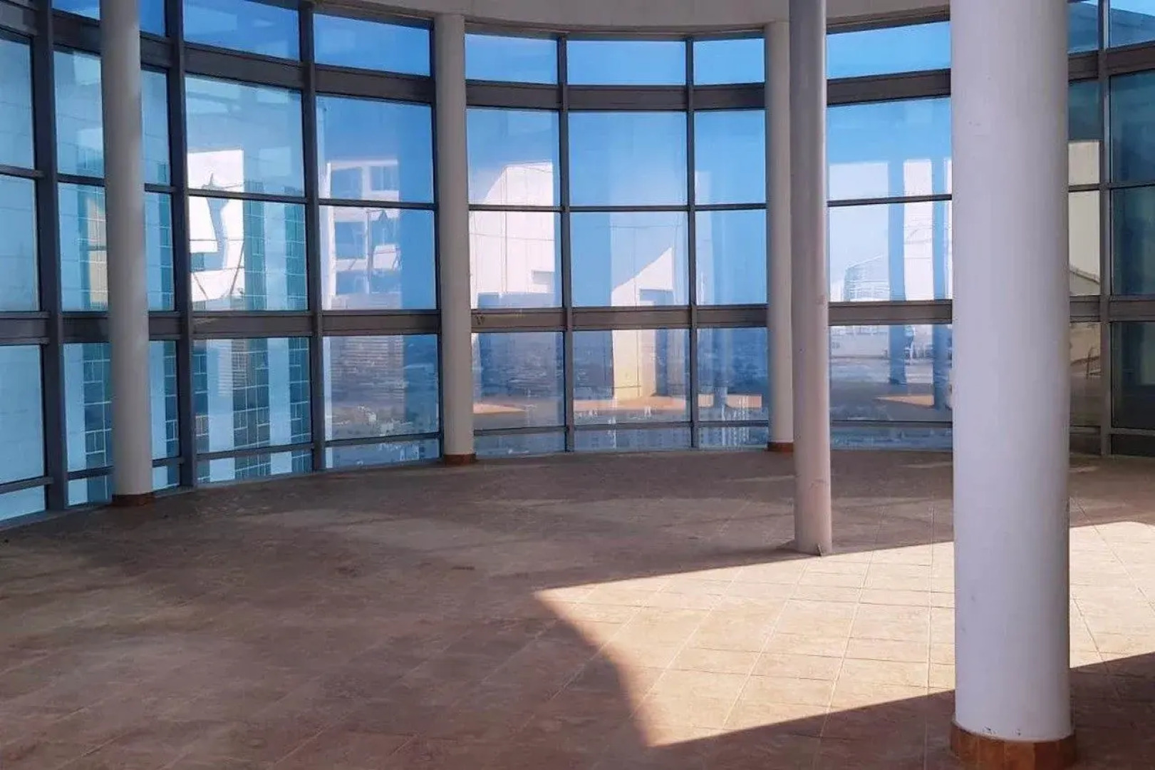 Tulip hotel And Suites