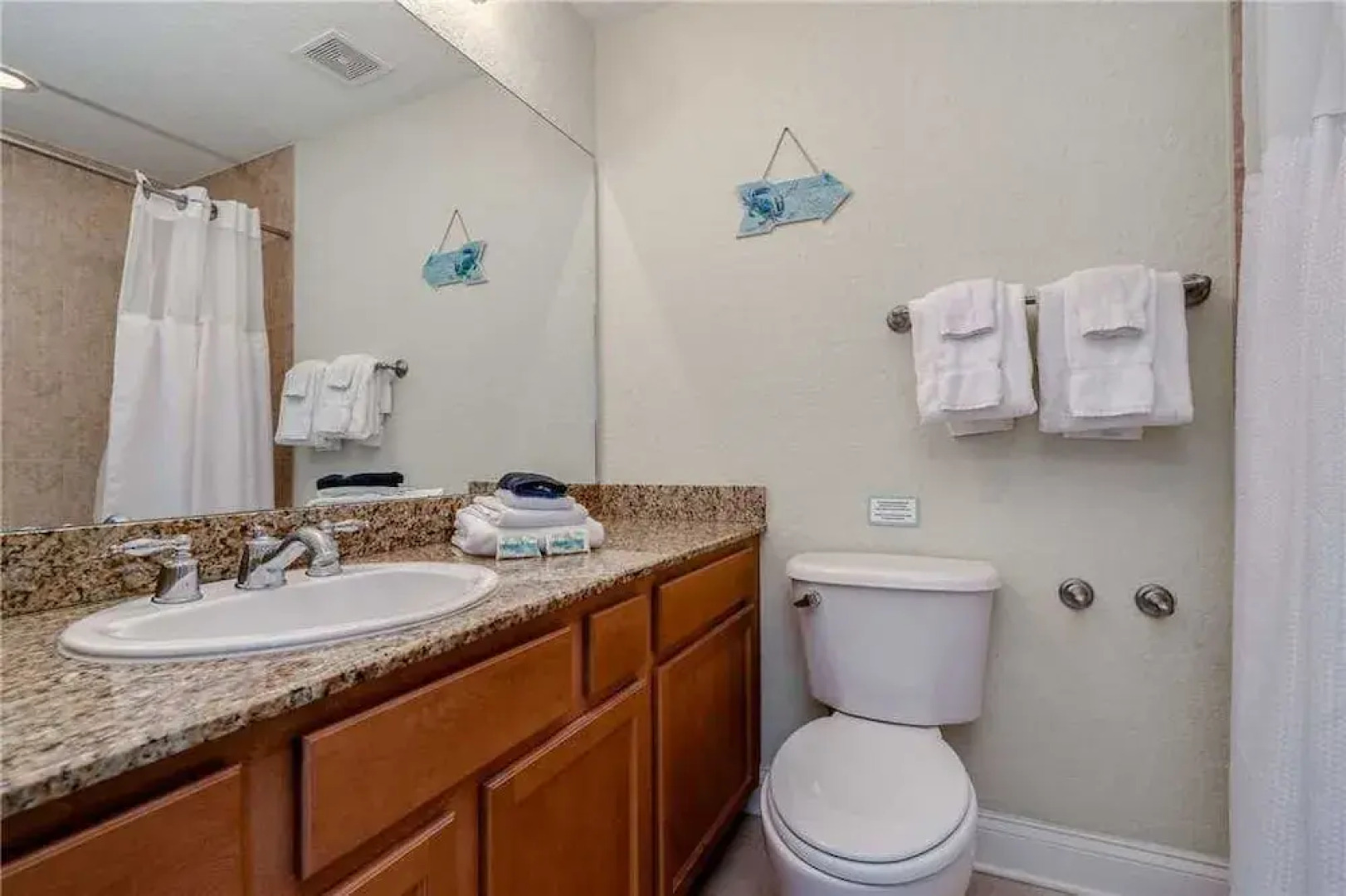 207 - Palms of Treasure Island