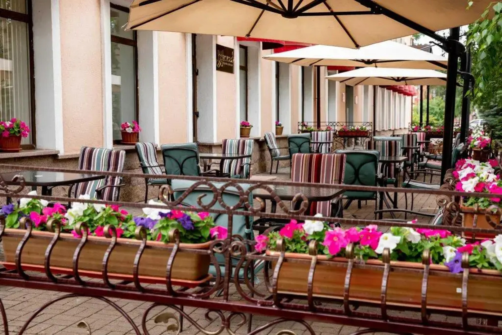 Гранд Отель Восток