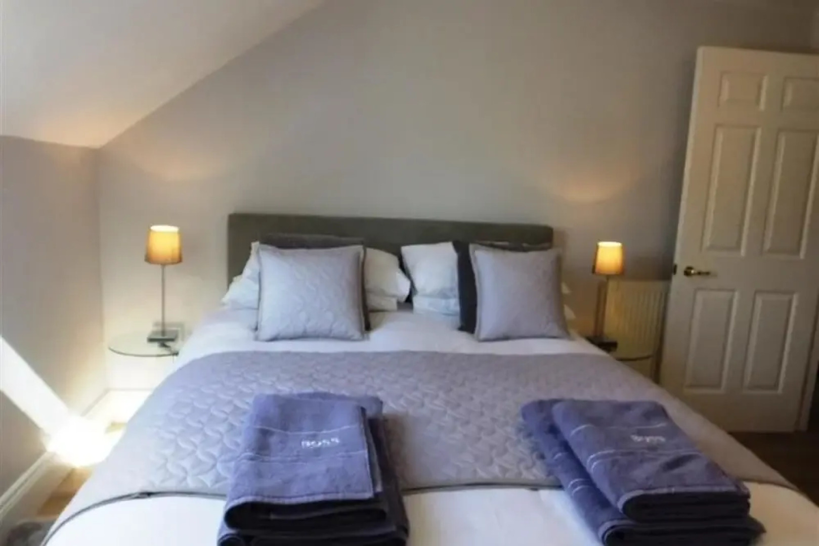 Cambrie - 25 Bryn Y Mor