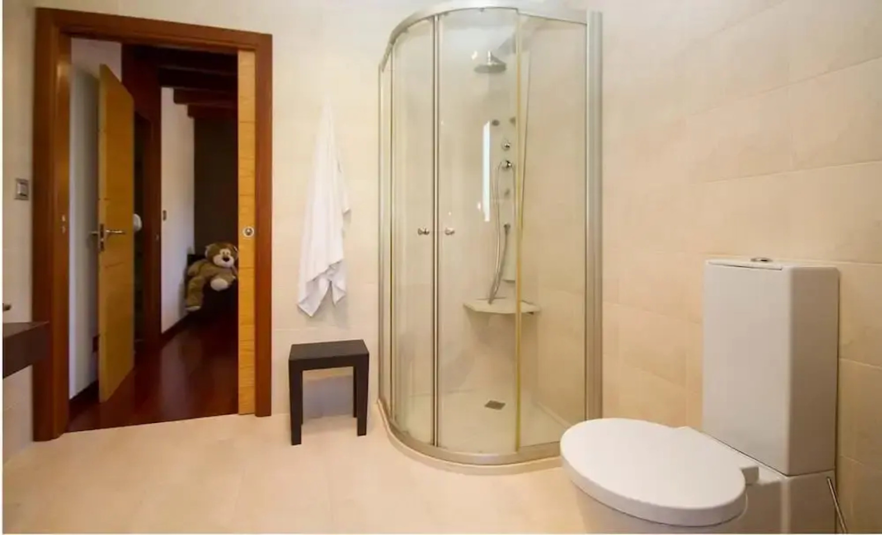 House - 3 Bedrooms - 107757