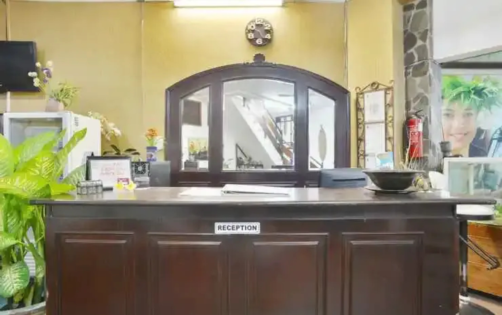 Standard Twin @Lathysha Guest House