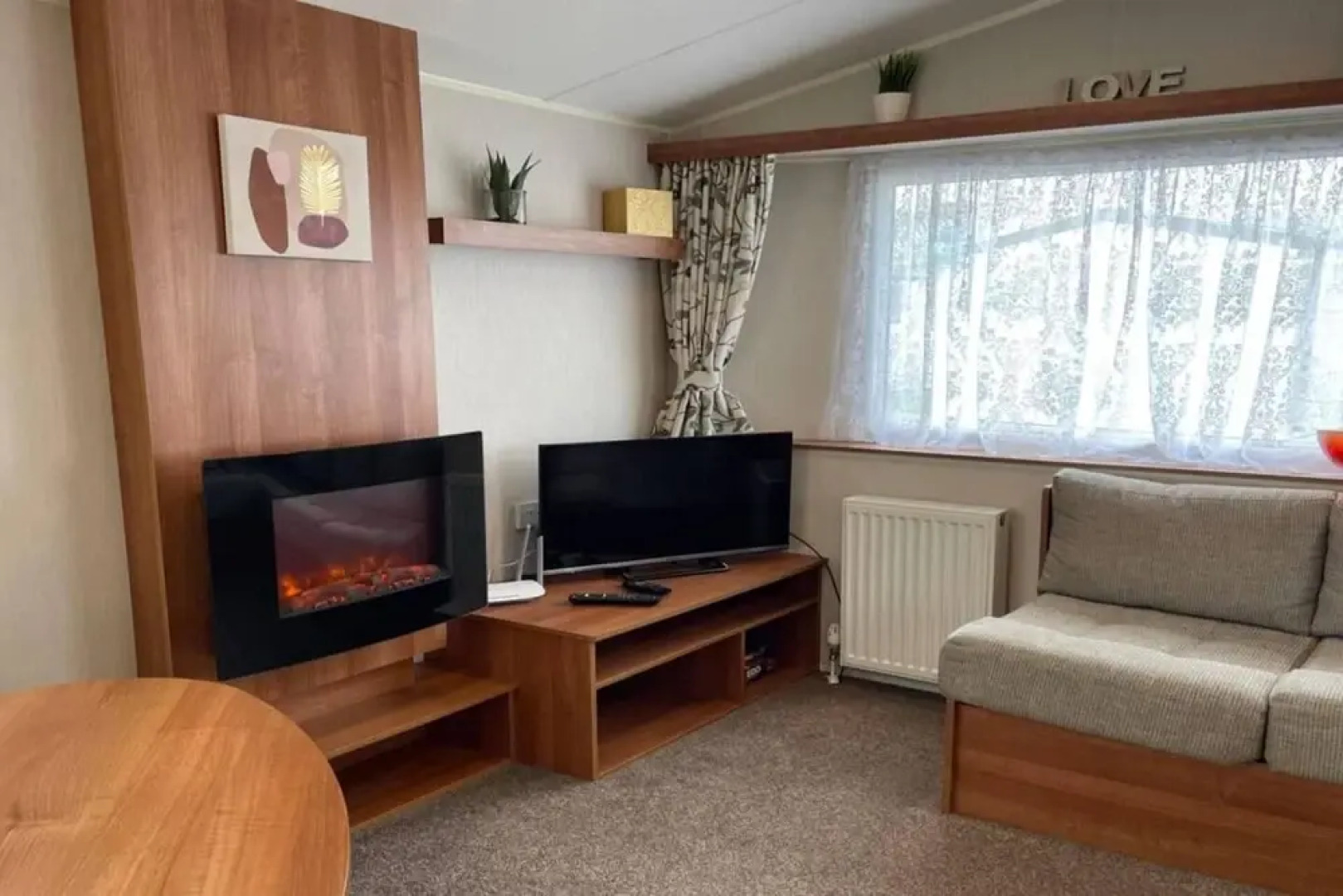 Immaculate 2-bed Sleeps 6 in Pevensey Bay