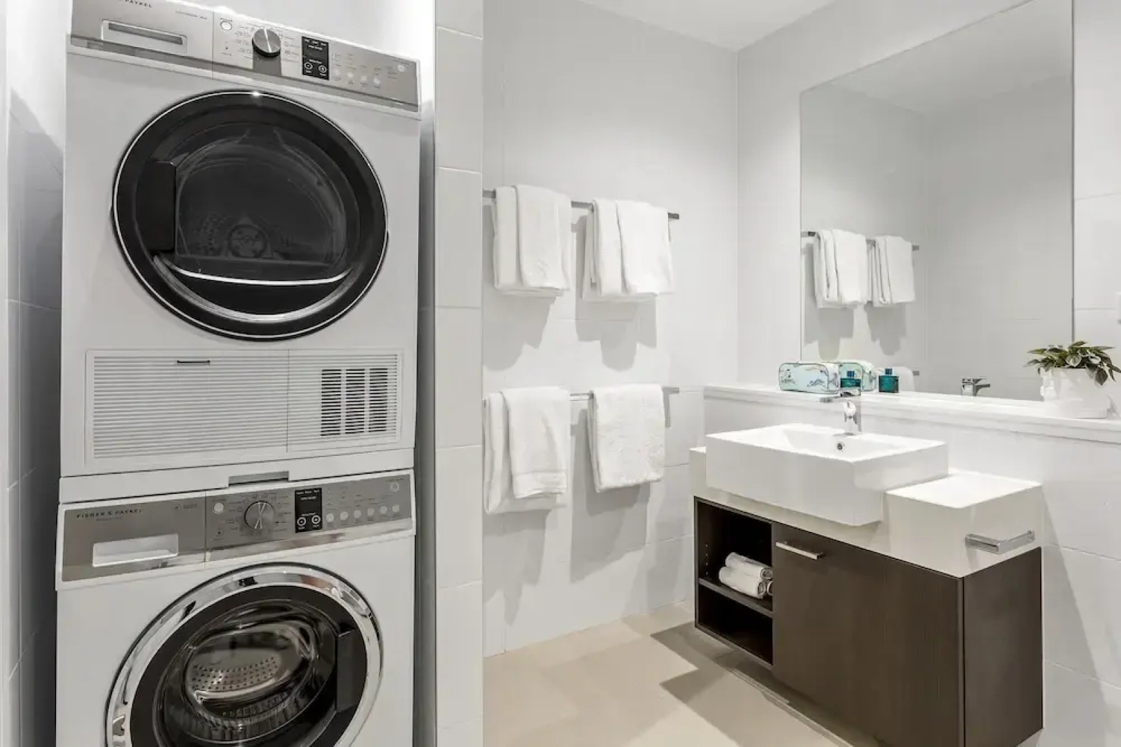 Quest Ballarat Station