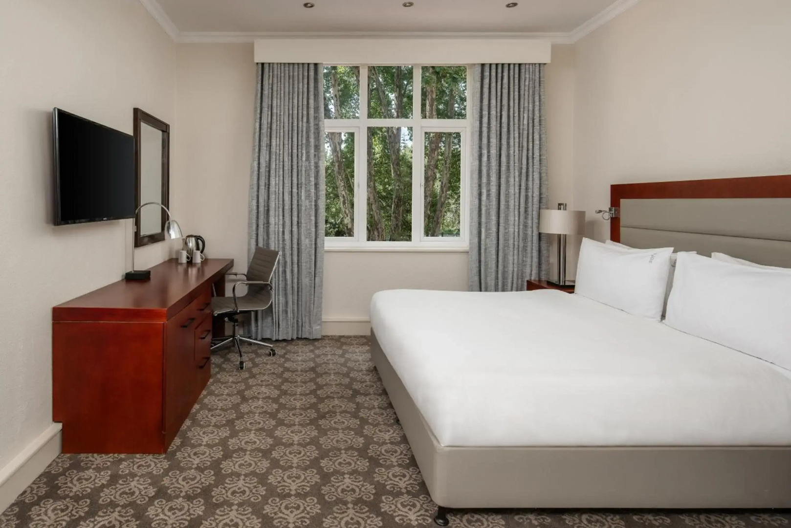 Holiday Inn Johannesburg Sunnyside Park by IHG