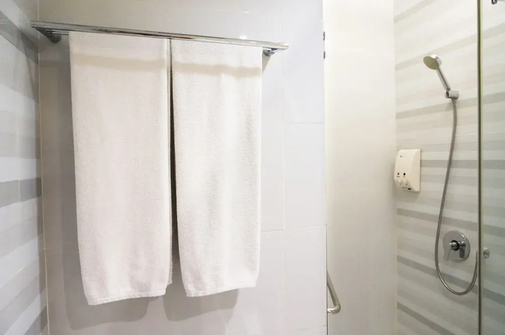 Zen Rooms Manyar Kertoarjo