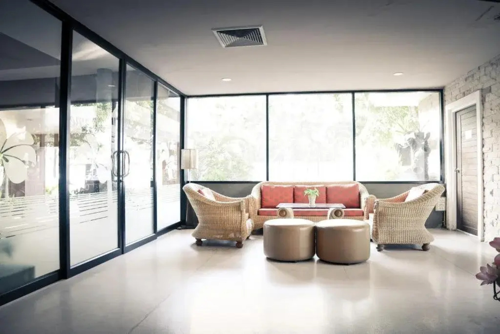 Karabuning Resort and Residence