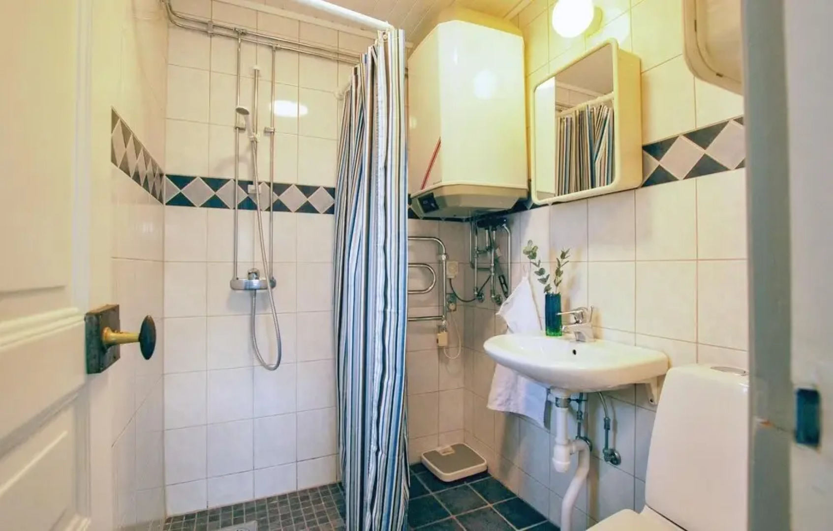 Stunning Home in Hultsfred With 2 Bedrooms and Wifi