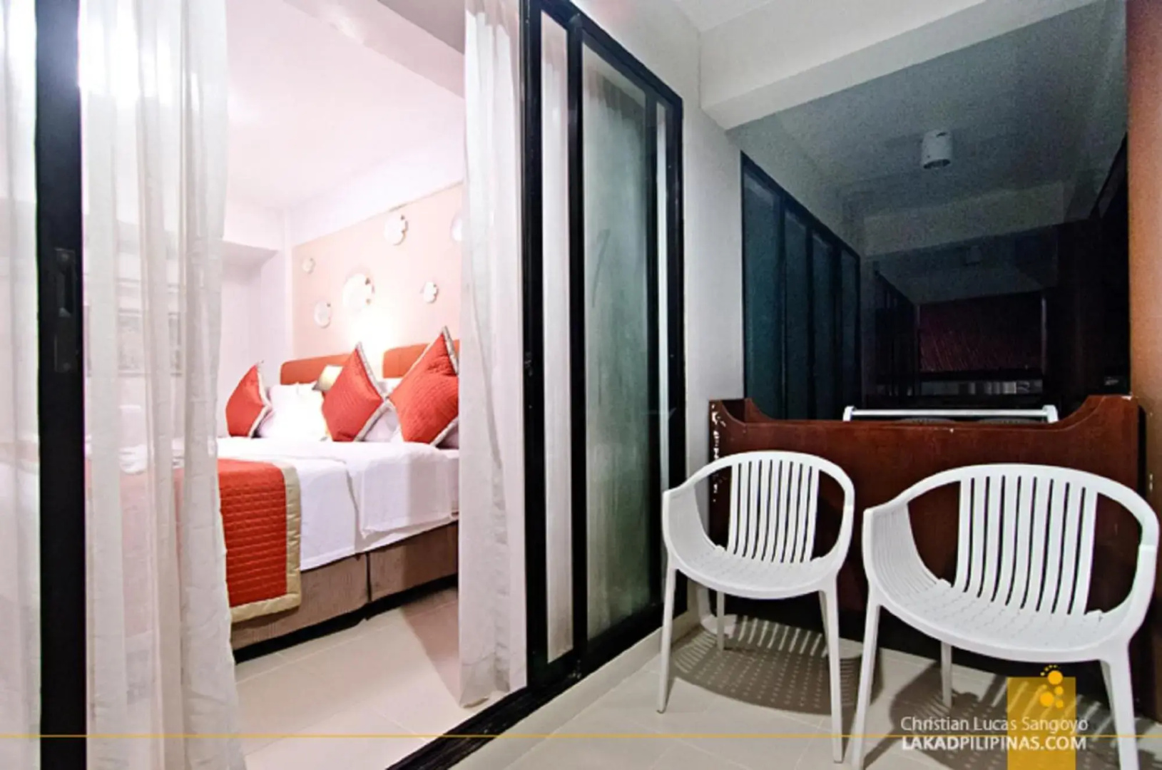 White House Beach Resort