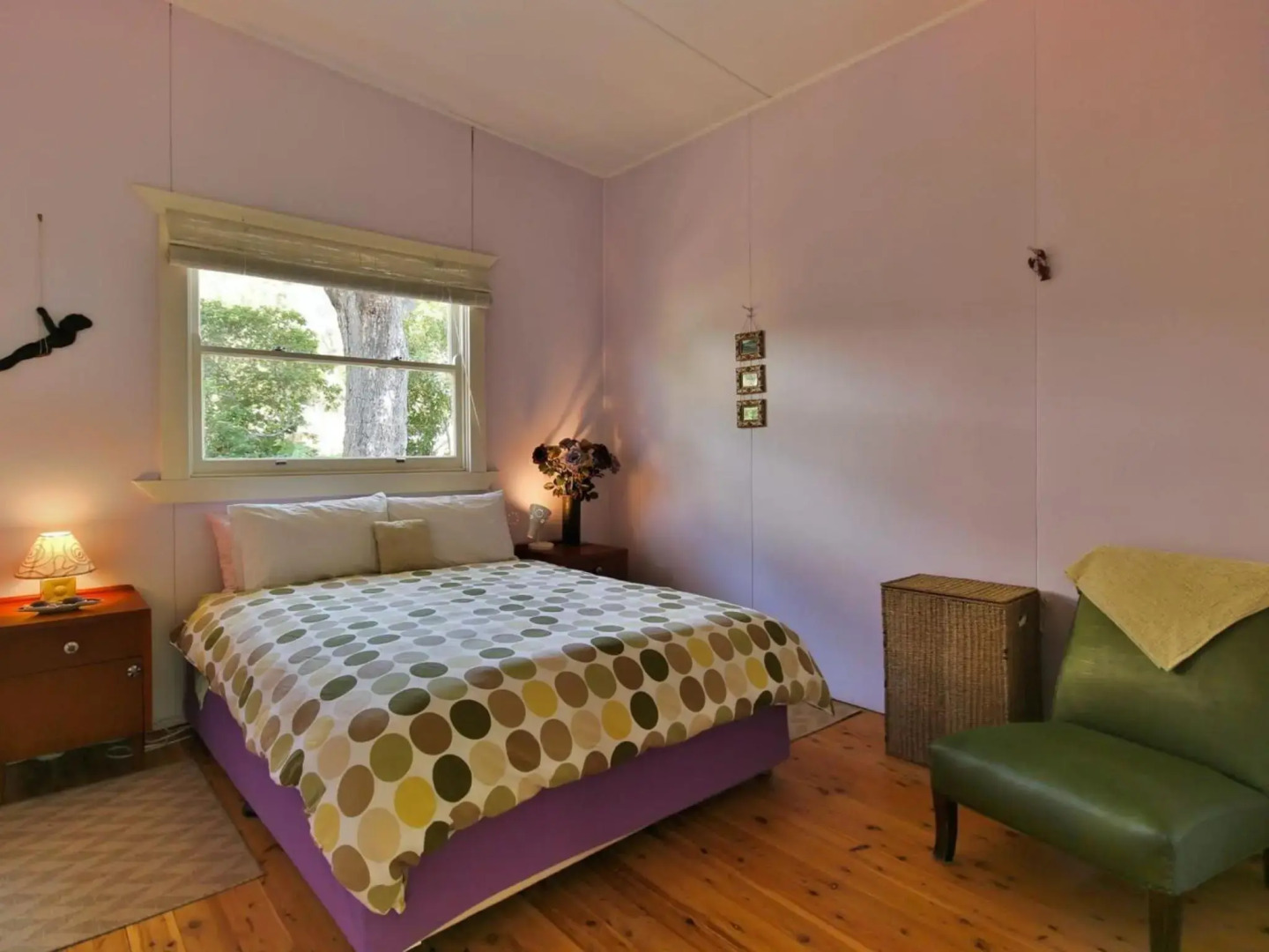 Rose Cottage at Hyams 4pm Check Out Sundays