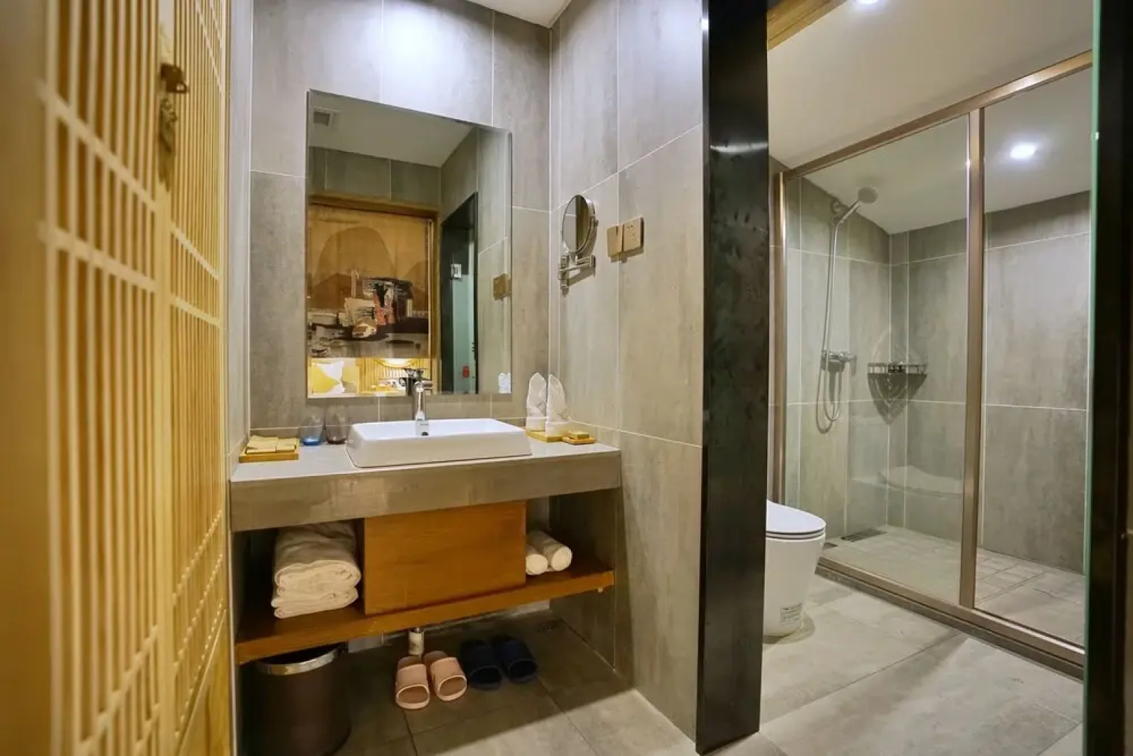 Yueju Wenlv · Yuexijiang Boutique Holiday Hotel (Leishan Xijiang Qianhu Miaozhai)