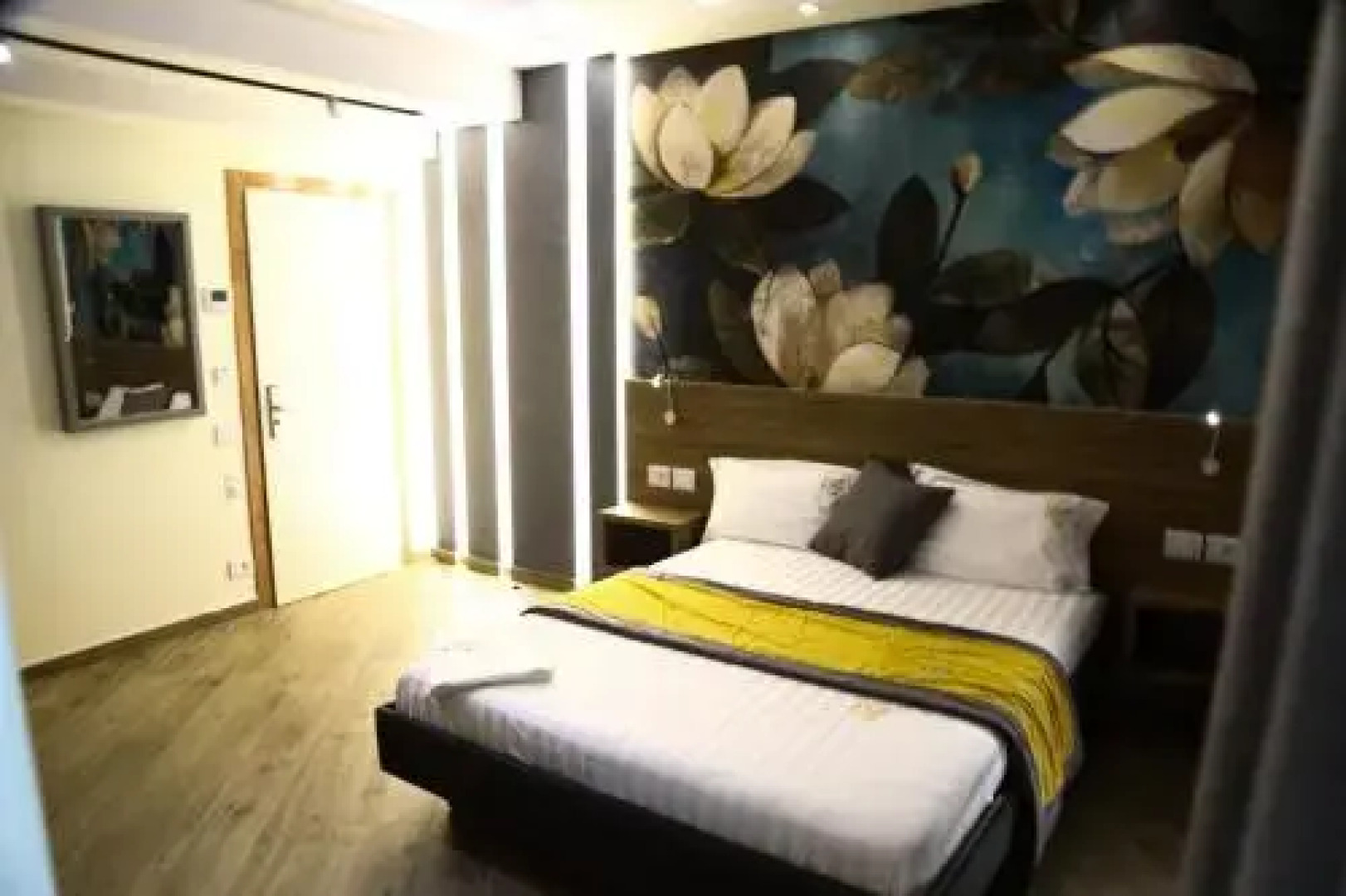 Vila One Beach Hotel