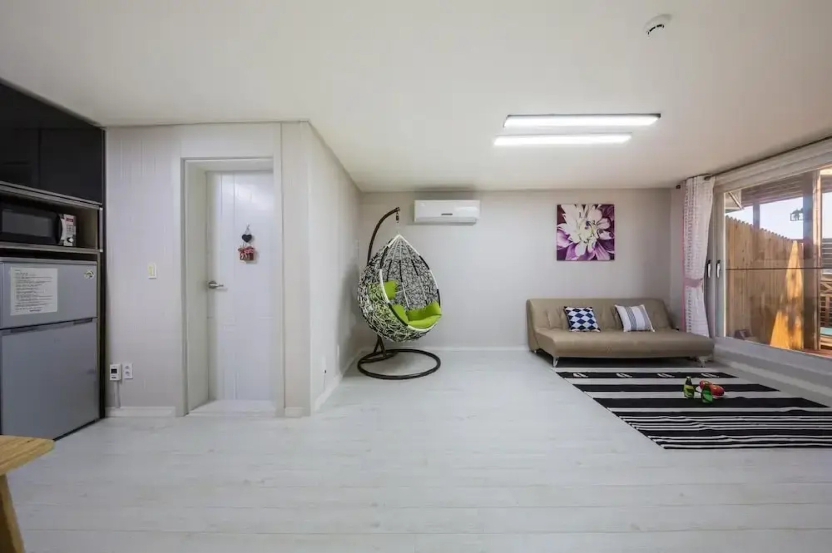 Tongyoung S468 Poolvilla