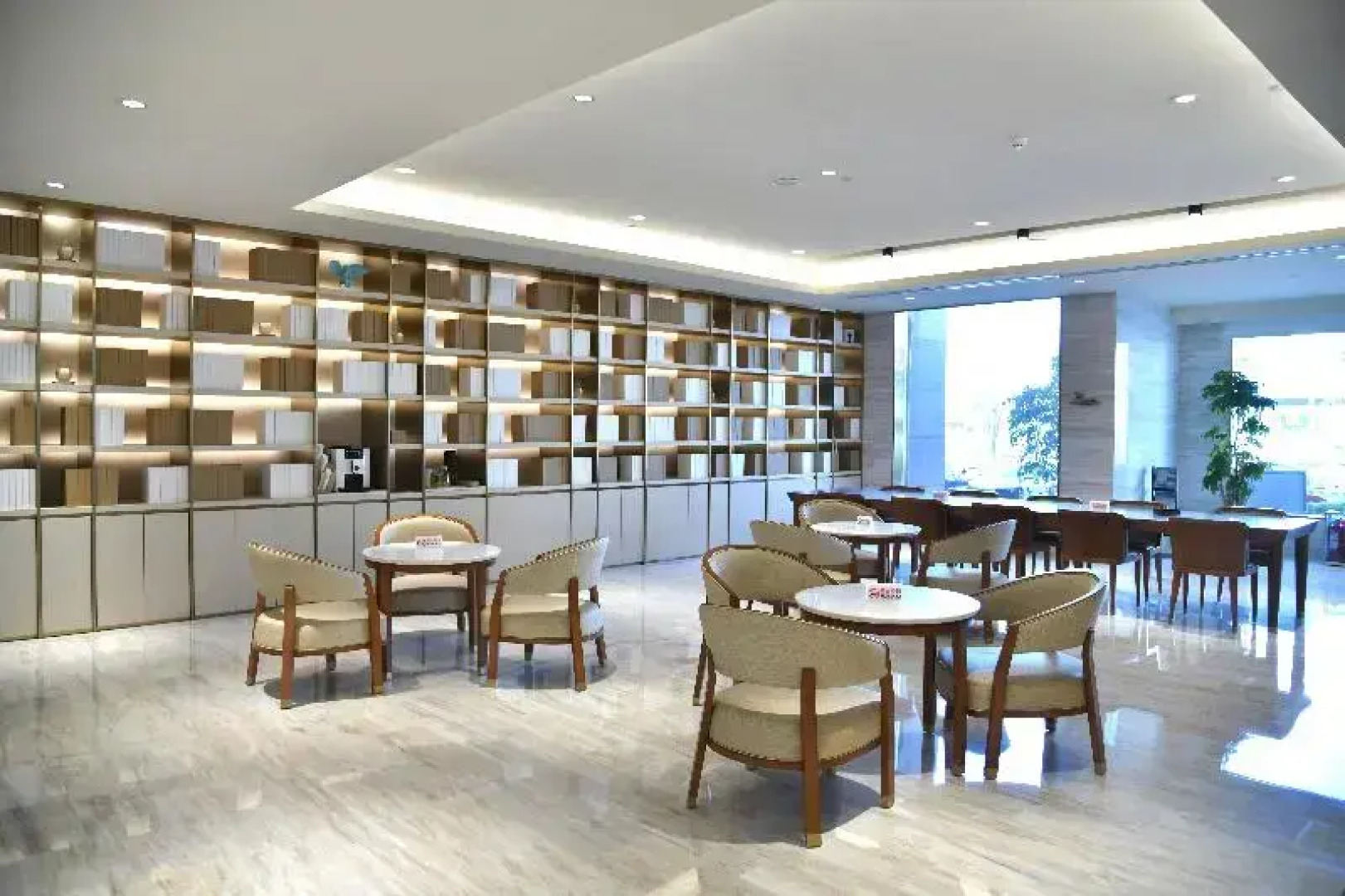 Ji Hotel (Rizhao Lighthouse Seaside Scenic Area)