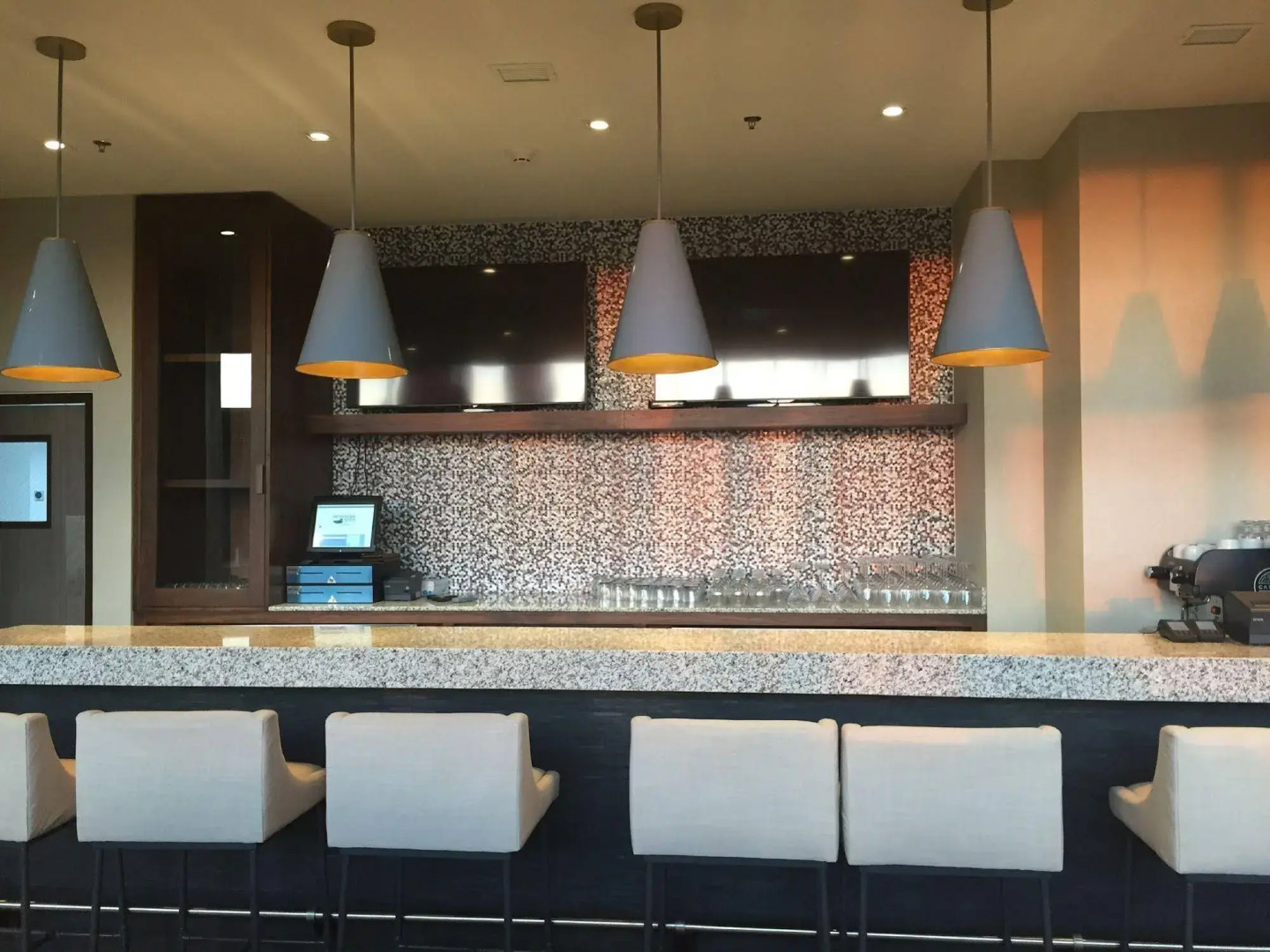 Fiesta Inn Suites Aeropuerto del Bajío