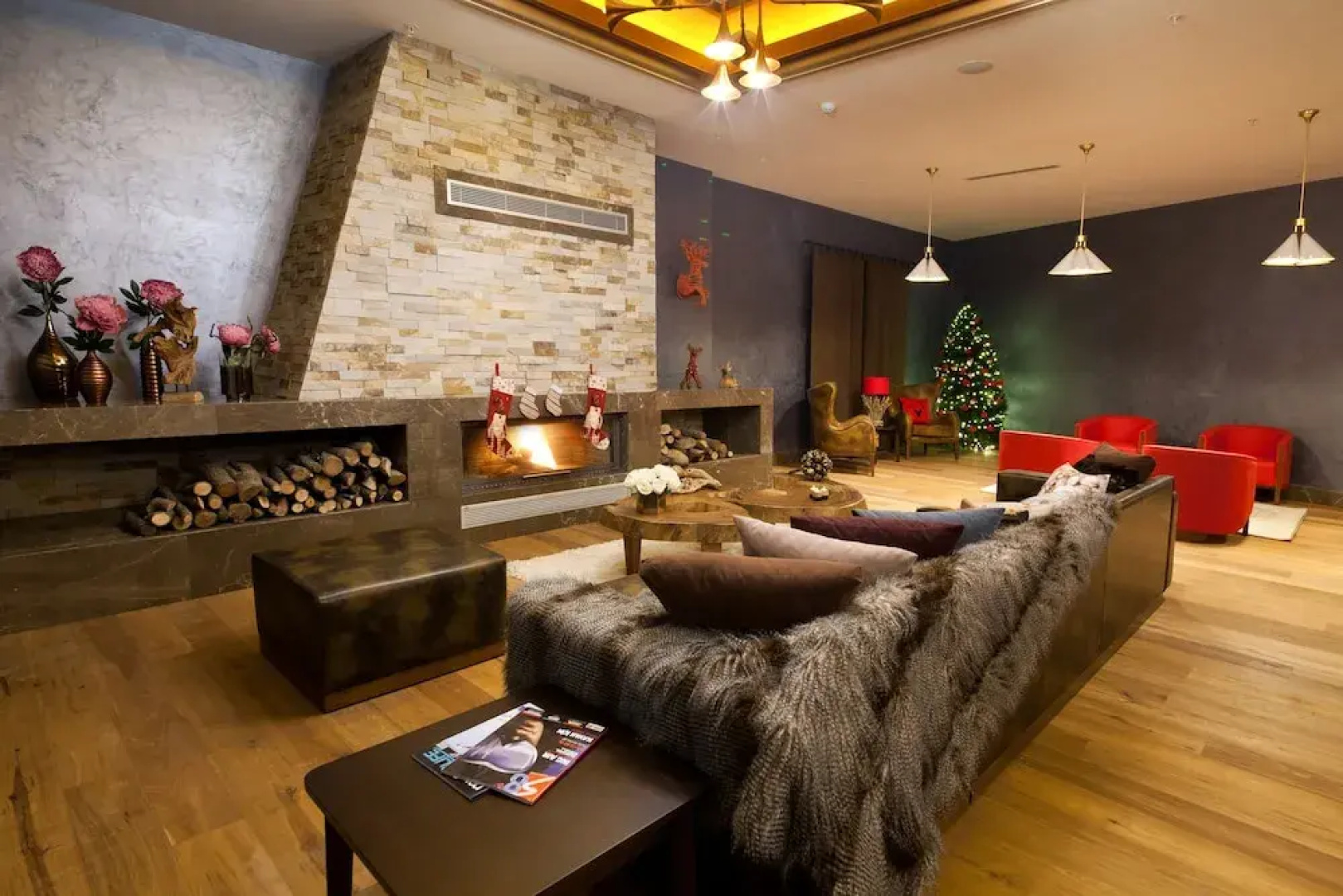Magna Pivot Hotel - Boutique Class