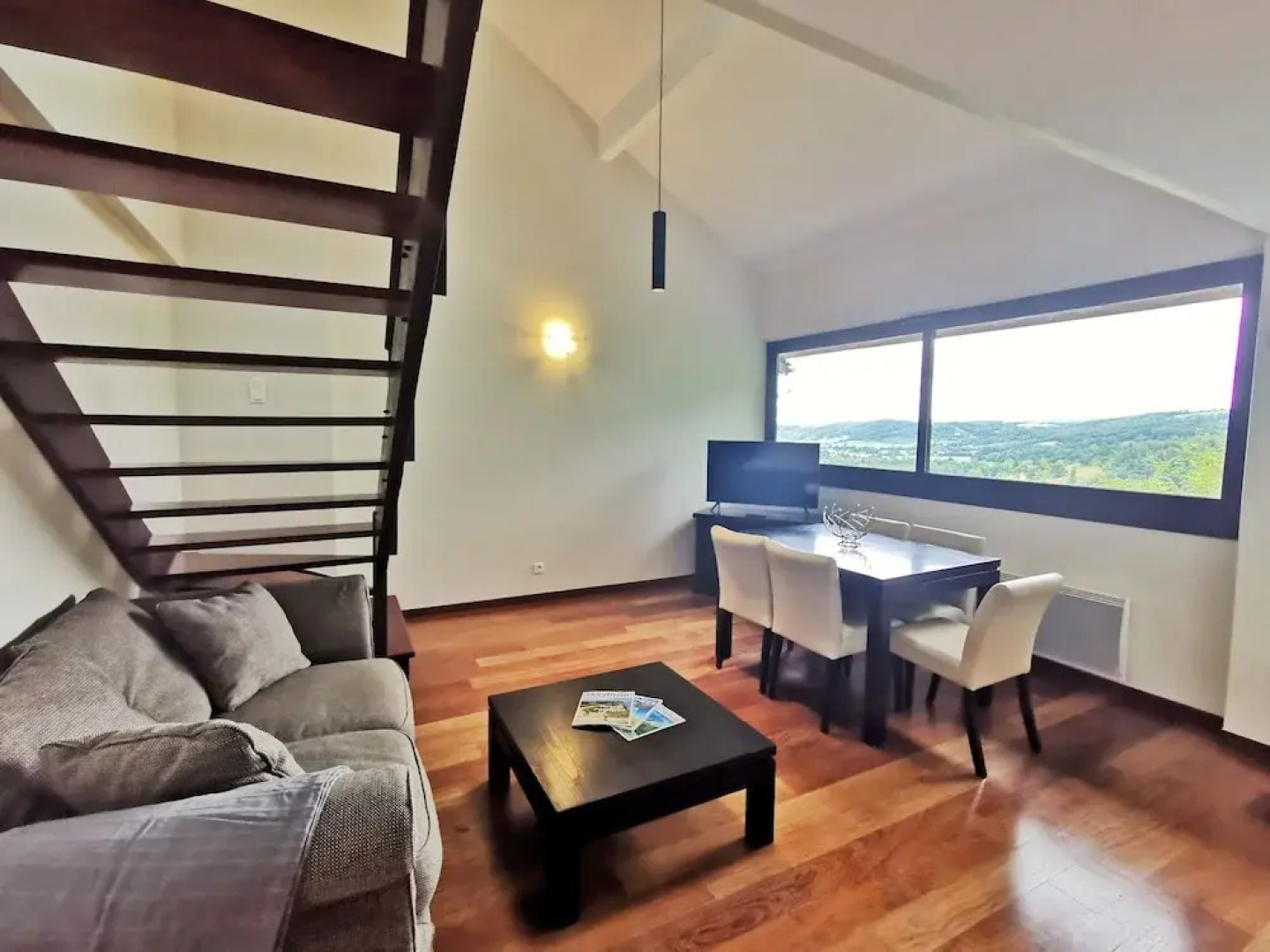 Terres de France - Le Domaine du Palais