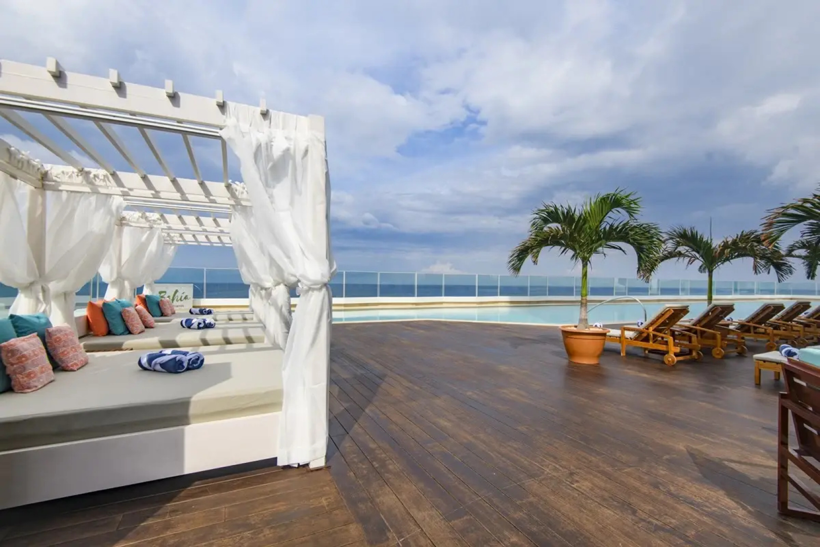 Grand Aston Habana