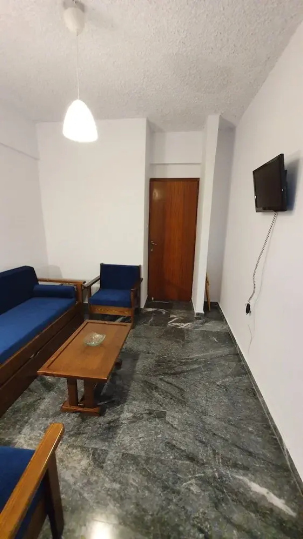 Lefkadi Apartments by the sea