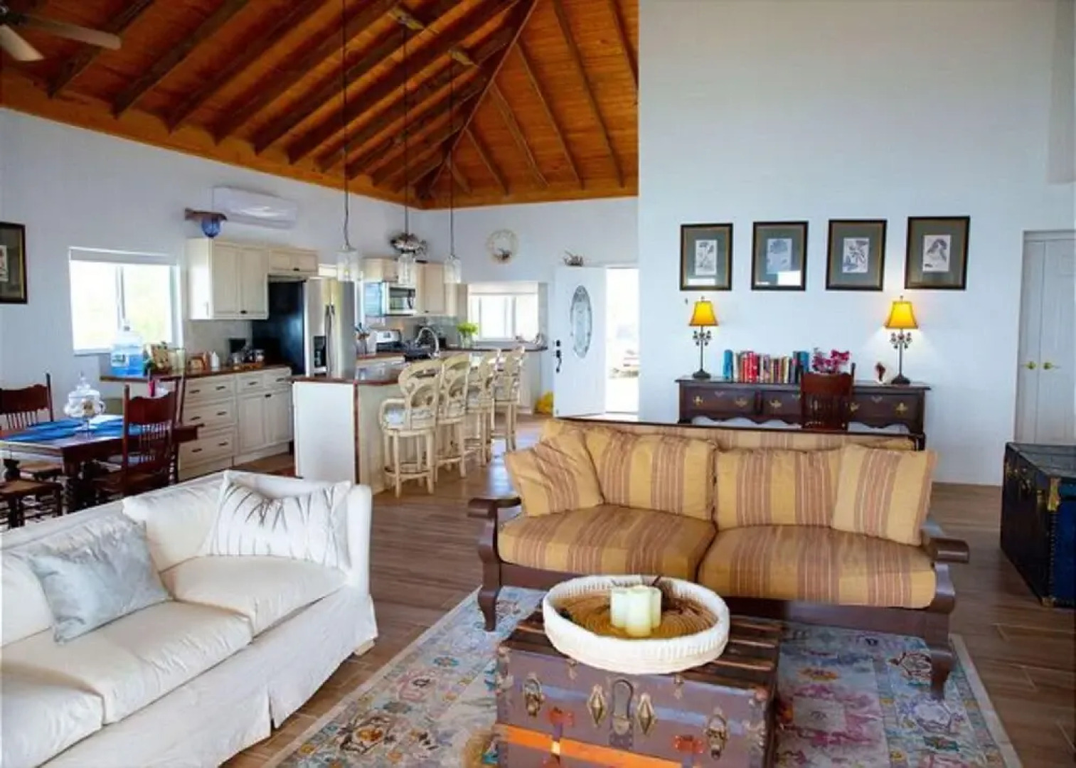 Blue Love Point by Eleuthera Vacation Rentals