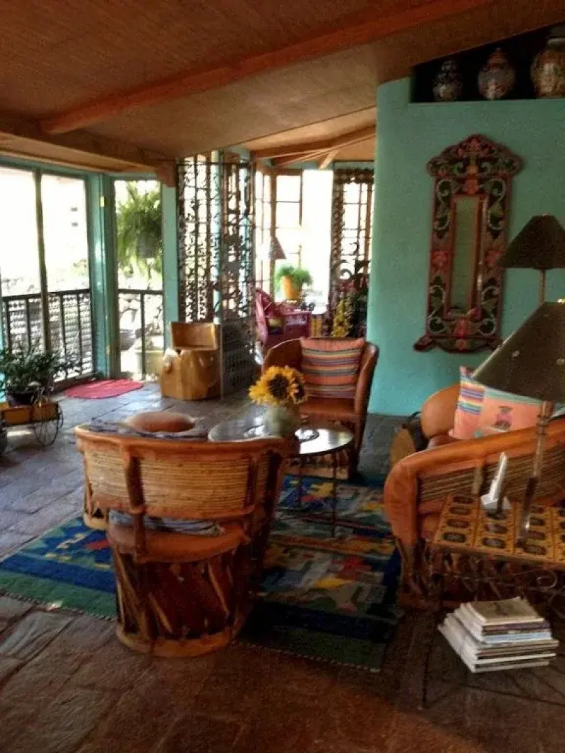 The Duquesne House Inn & Gardens