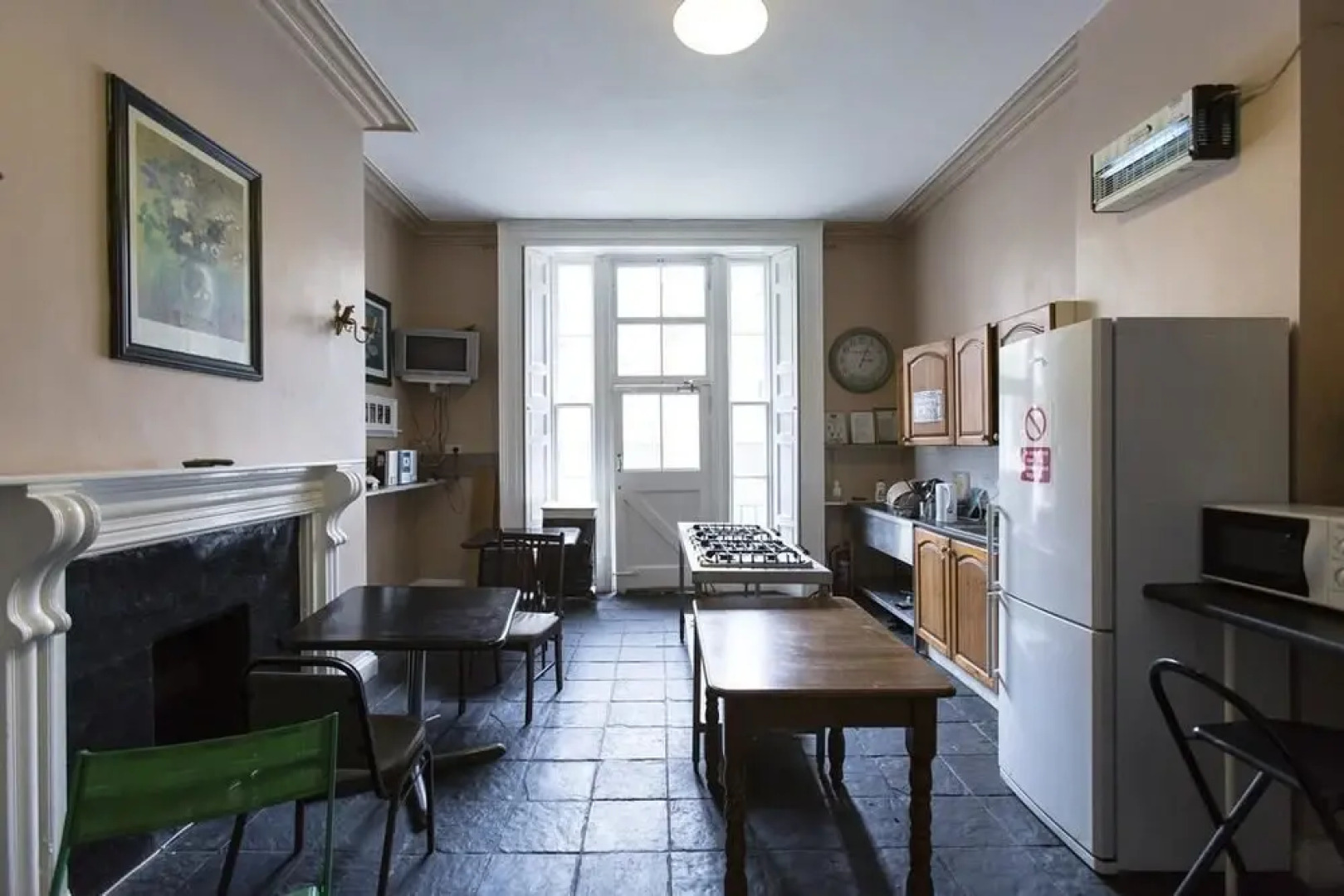 Backpackers D1Hostel