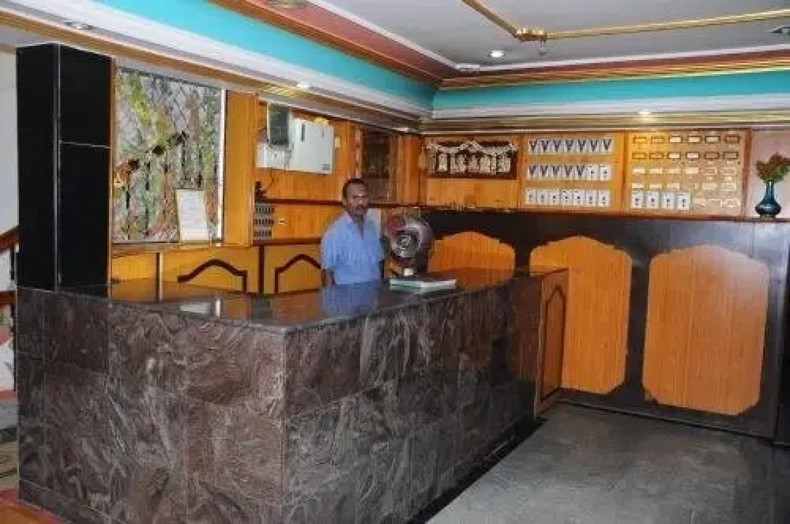 Sri Vijaya Residency A/C