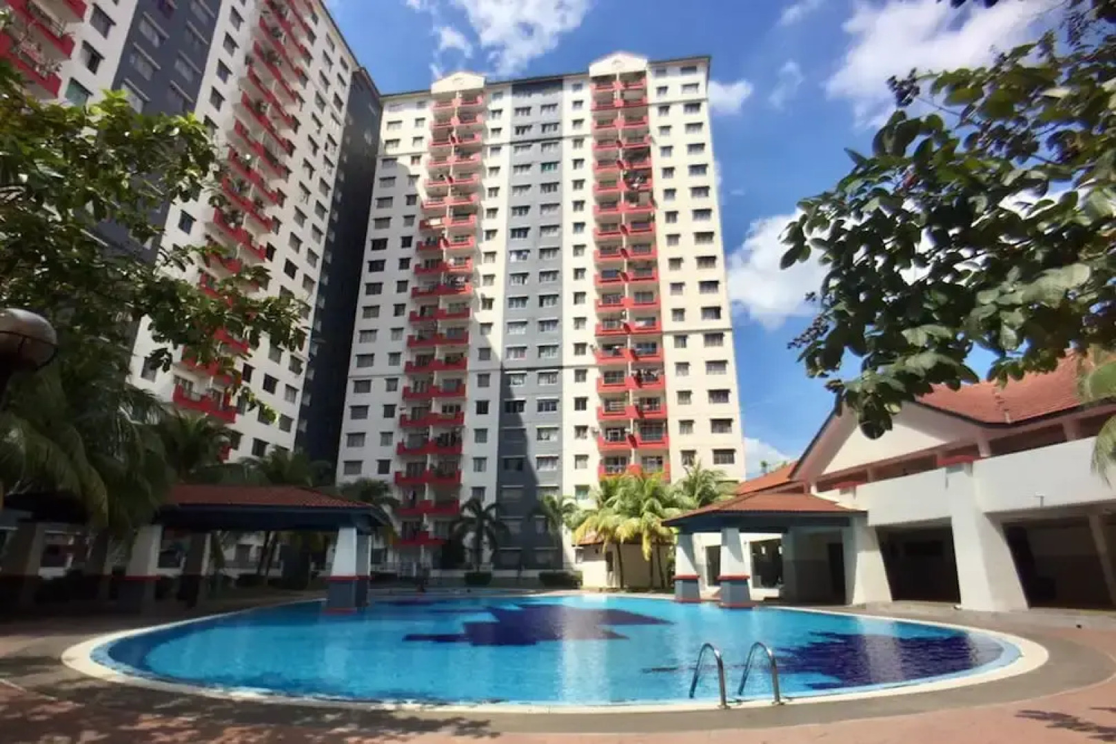 1 Room Apartment Vista Pinggiran- Equine