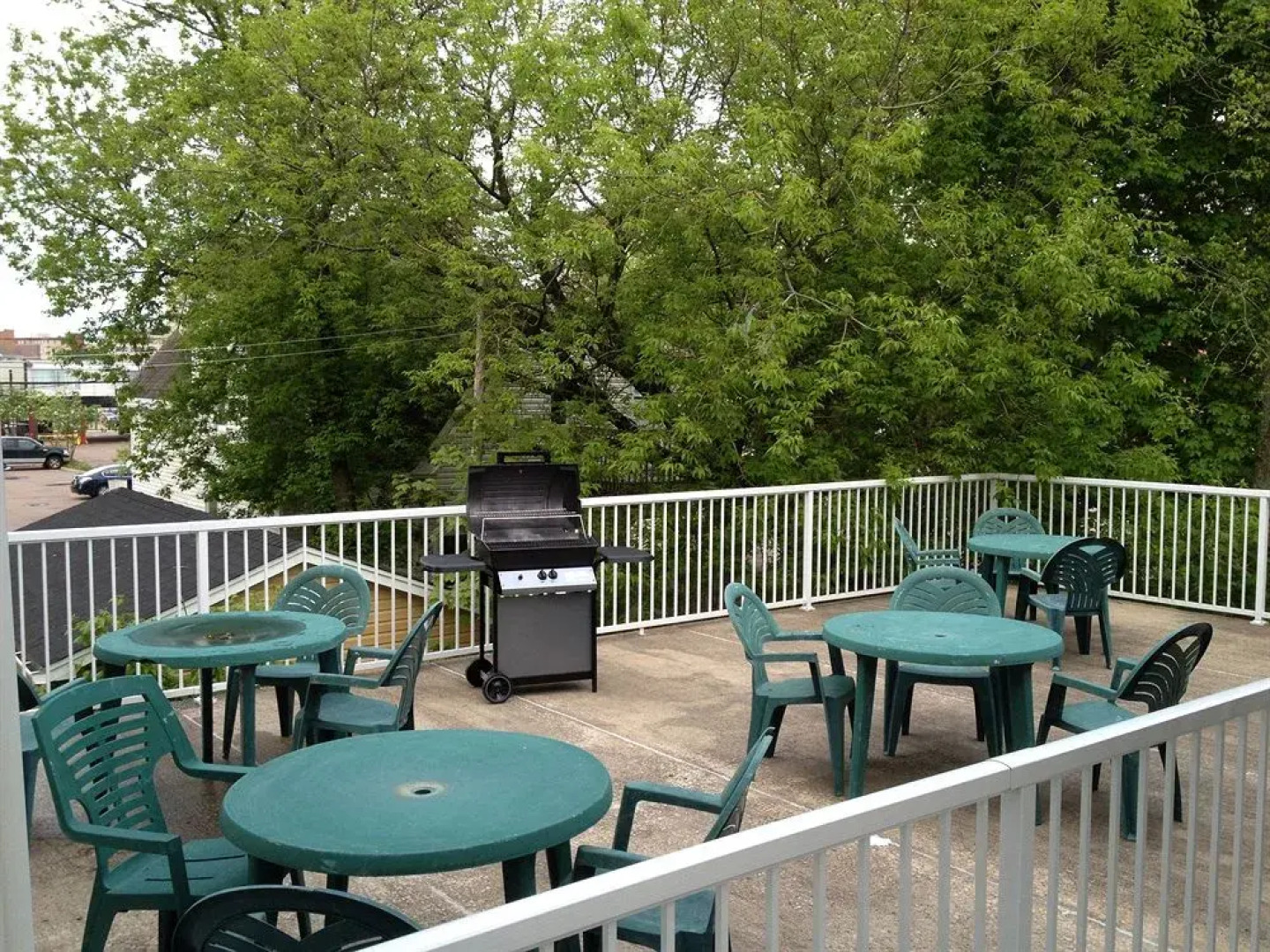 Midtown Motel & Suites