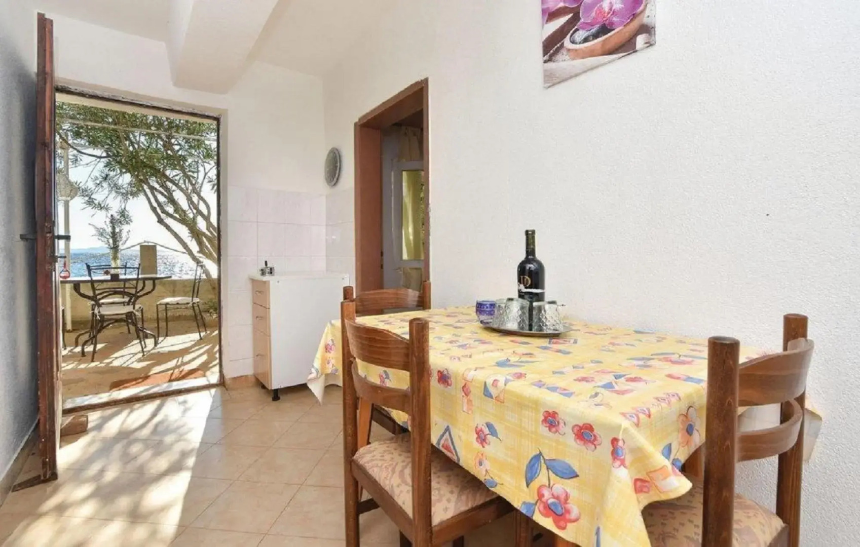 Mateo - by the Beach - A1 Delia