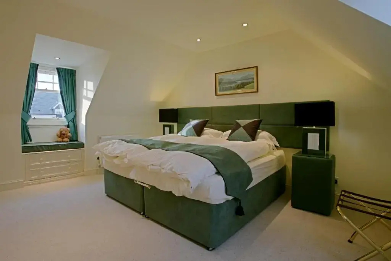 Loaninghead Holidays