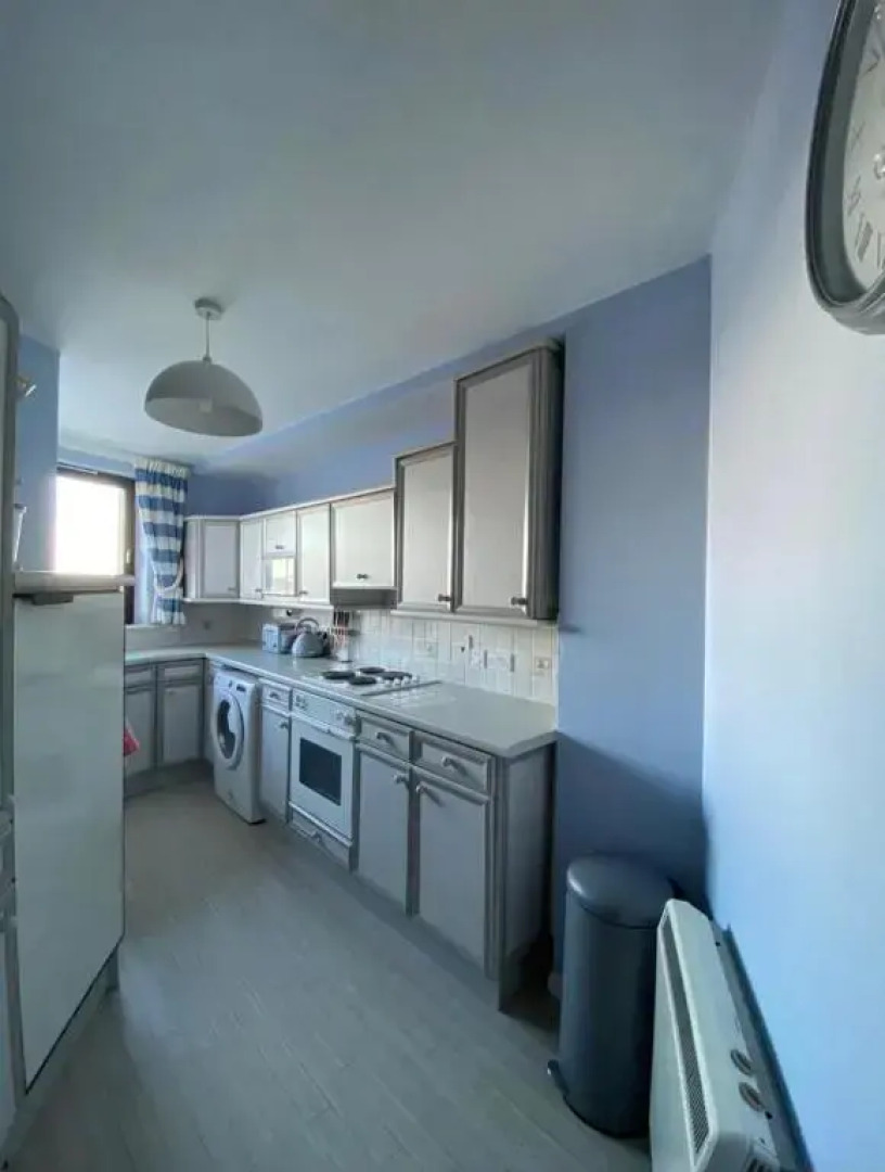 Harbour And River View, Beach 50m From Doorstep & Free Parking